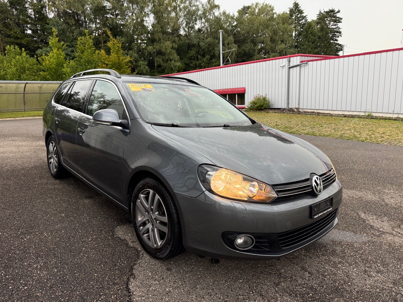 VW Golf Variant 1.4 TSI Comfortline DSG-image-1