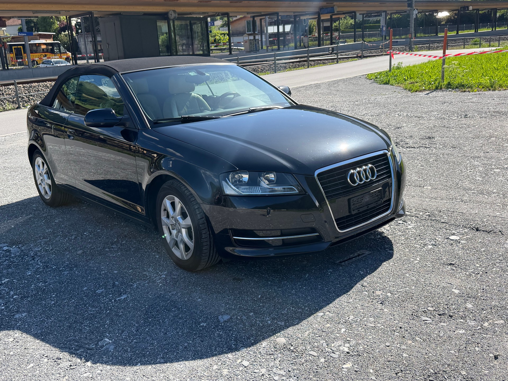 AUDI 1.6 TDI Ambition-image-0