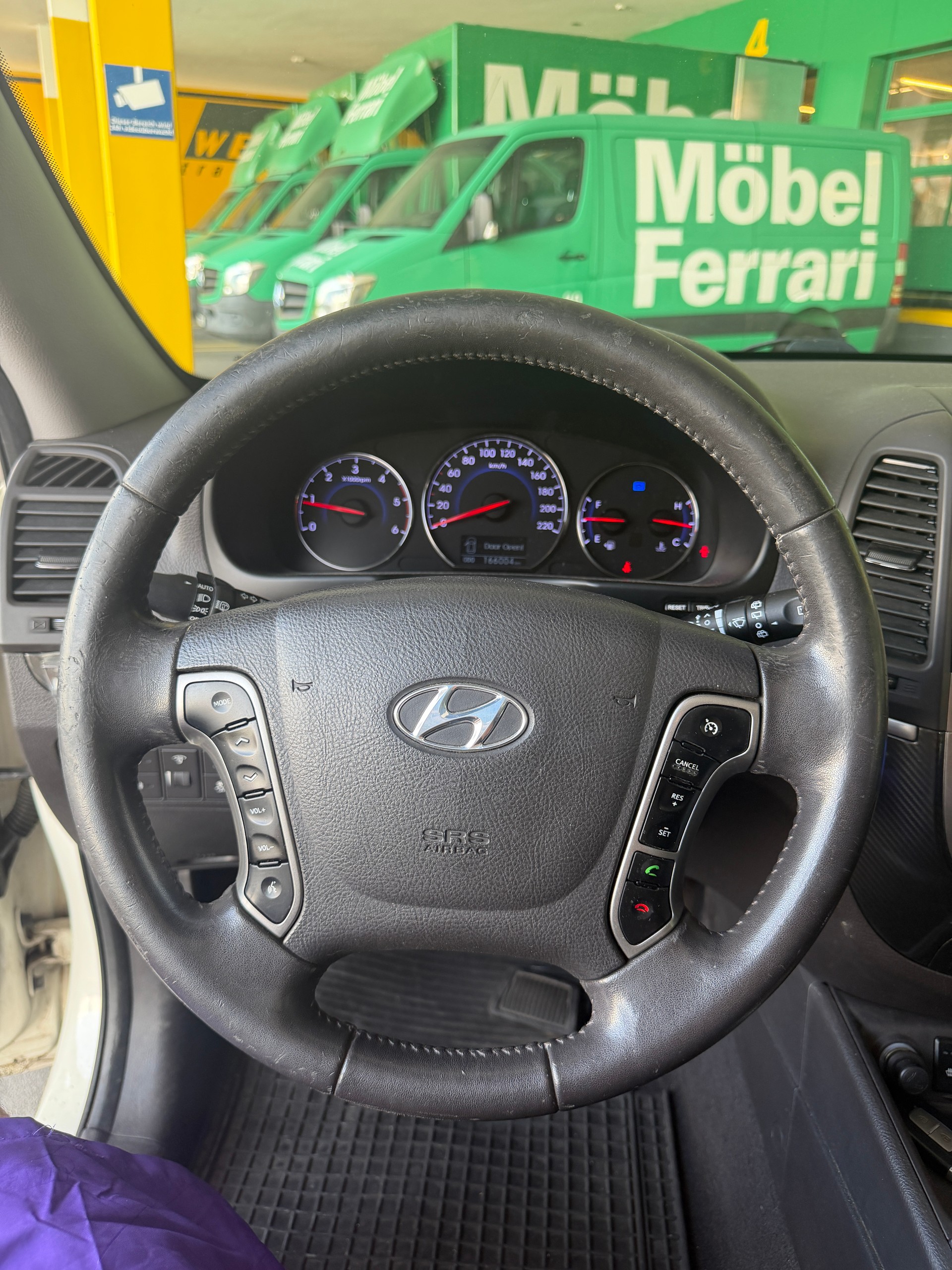 HYUNDAI Santa Fe 2.2 CRDI Premium 4WD Automatic-image-10