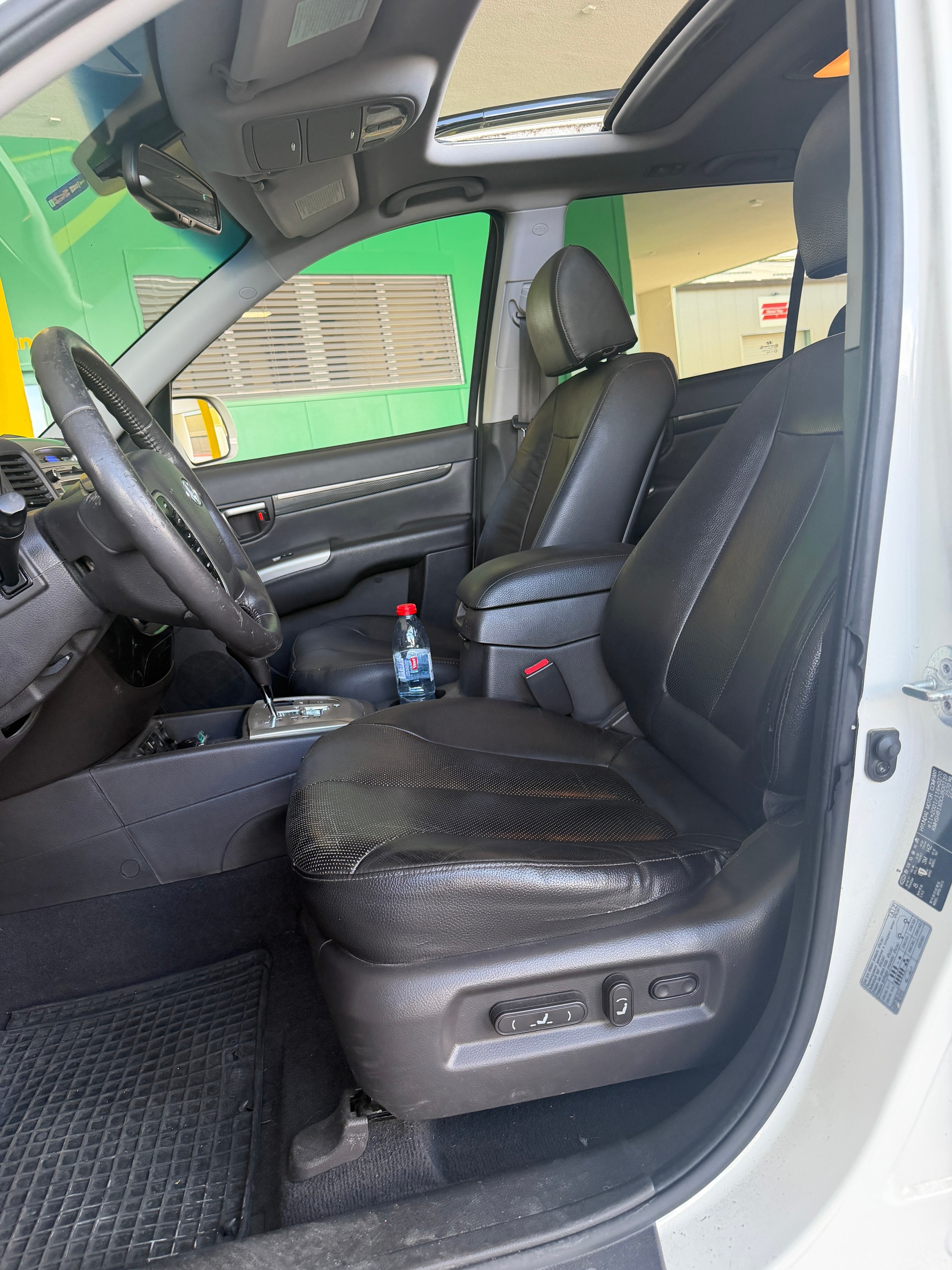 HYUNDAI Santa Fe 2.2 CRDI Premium 4WD Automatic-image-7