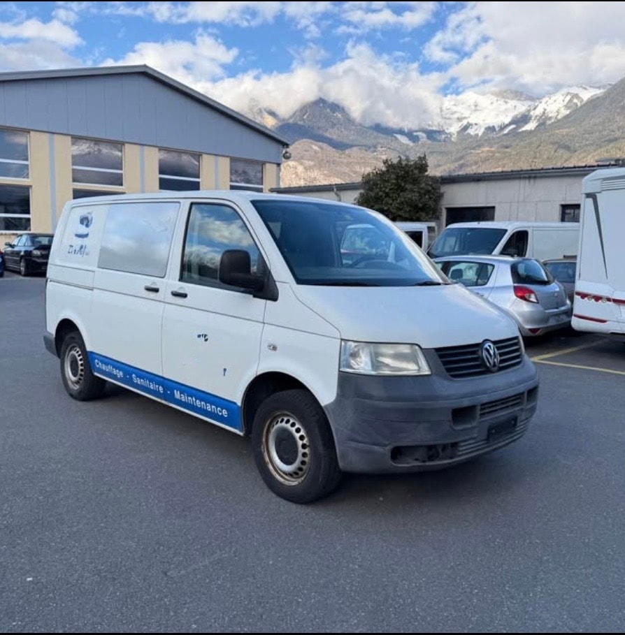 VW T5 2.5 TDI PD 4MOTION-image-2