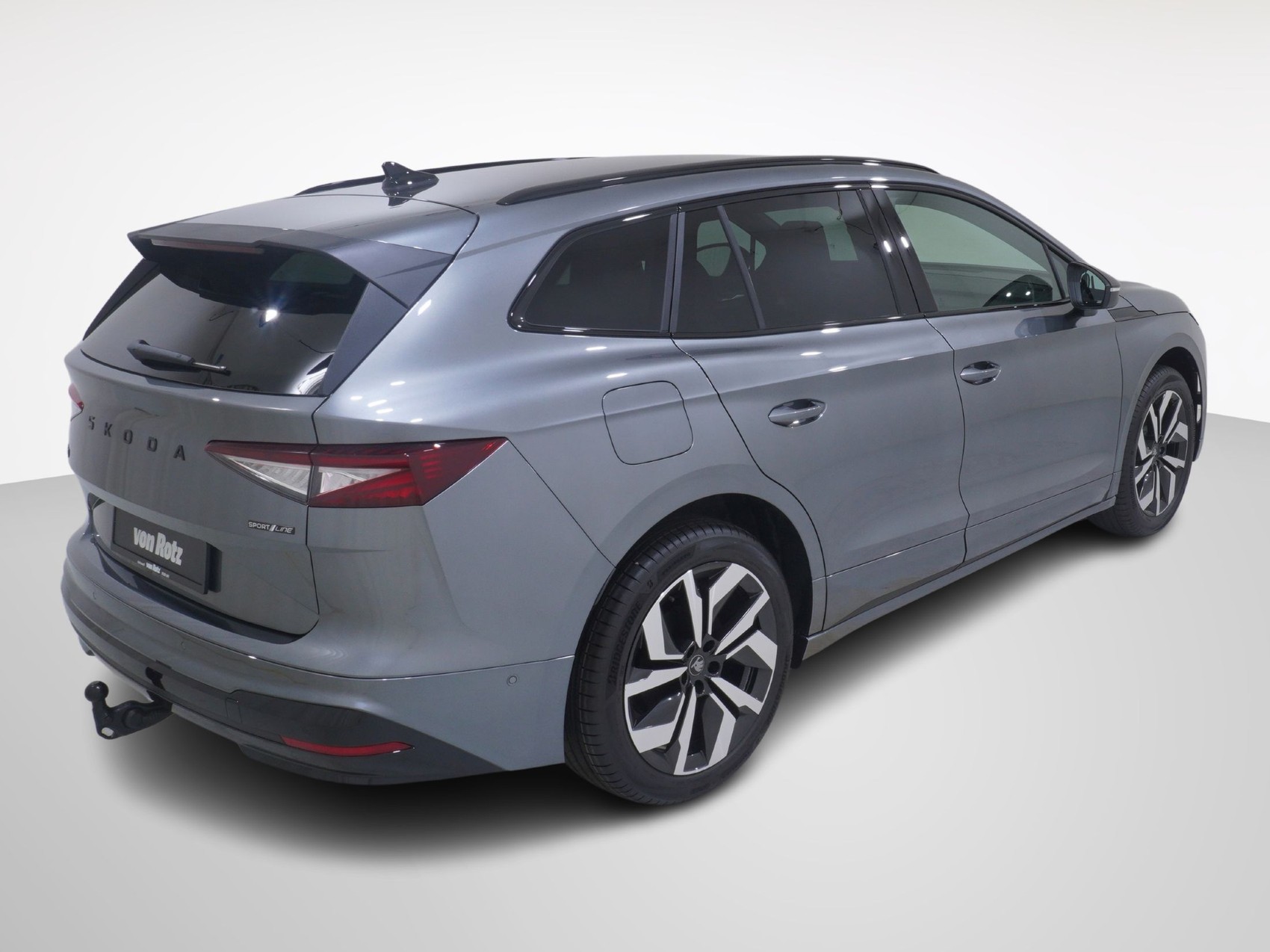 SKODA Enyaq iV 85x SportLine MAXX-image-4