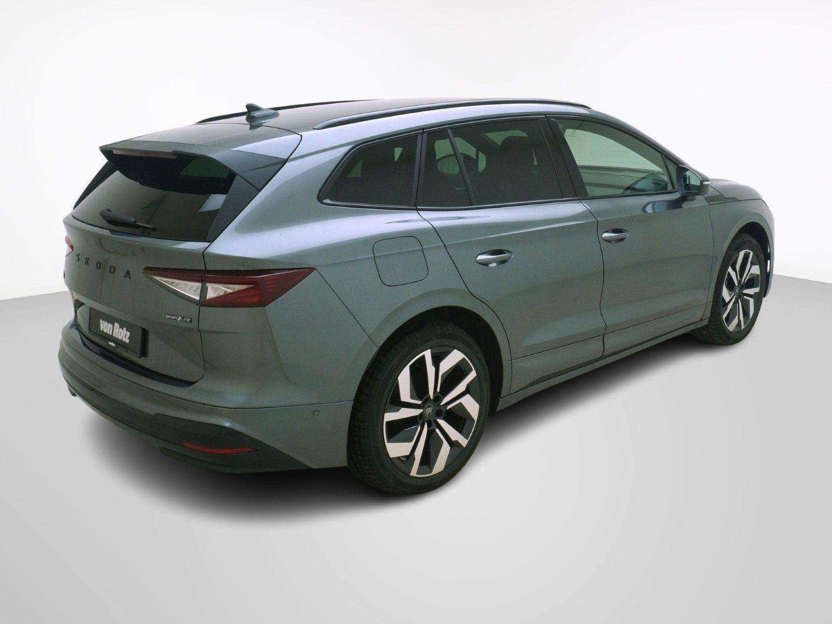 SKODA Enyaq iV 85x SportLine MAXX-image-5