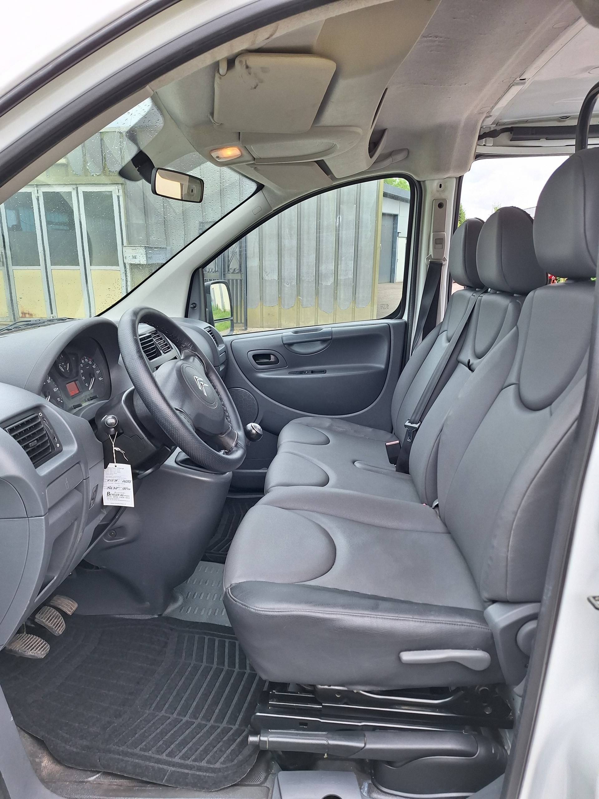 CITROEN Jumpy 2.0 HDi 12 L1H1-image-7