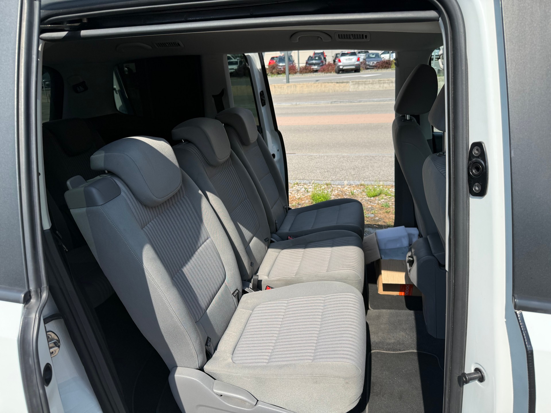 SEAT Alhambra 2.0 TDI Style 4x4-image-11