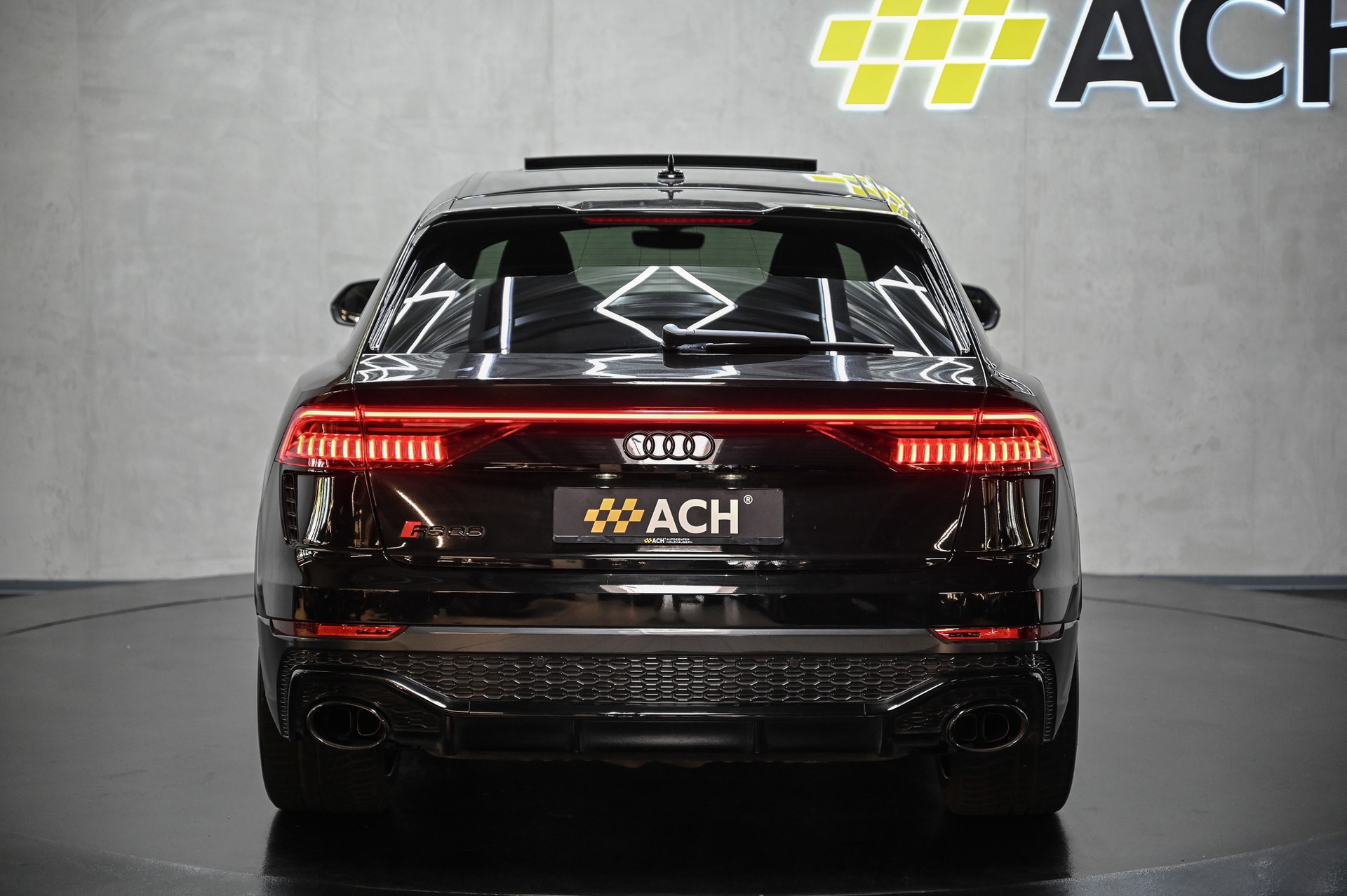 AUDI RS Q8 4.0 V8 TFSI quattro-image-7