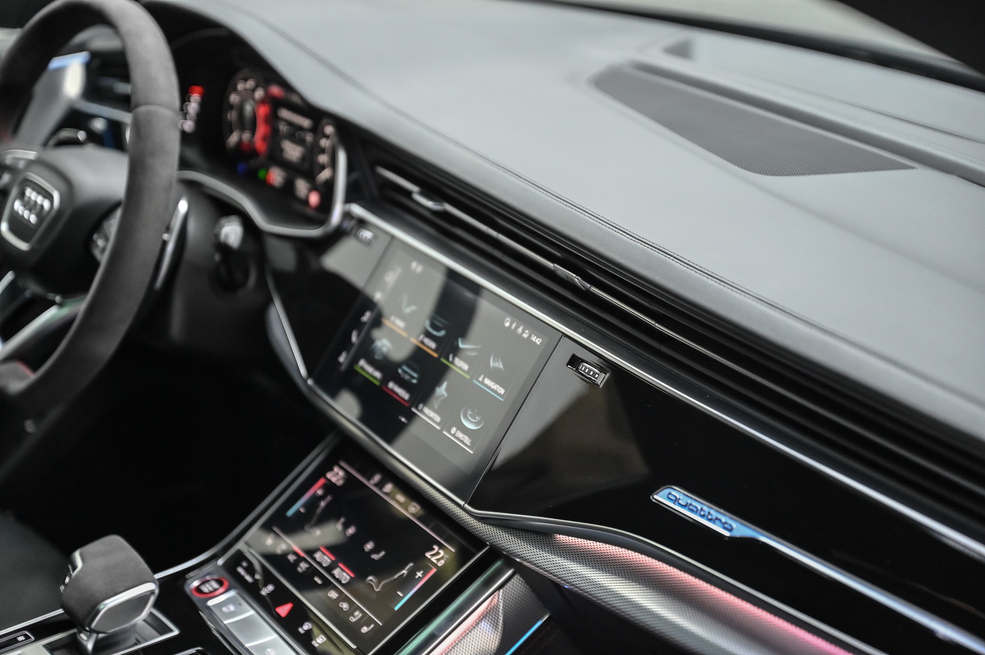 AUDI RS Q8 4.0 V8 TFSI quattro-image-29