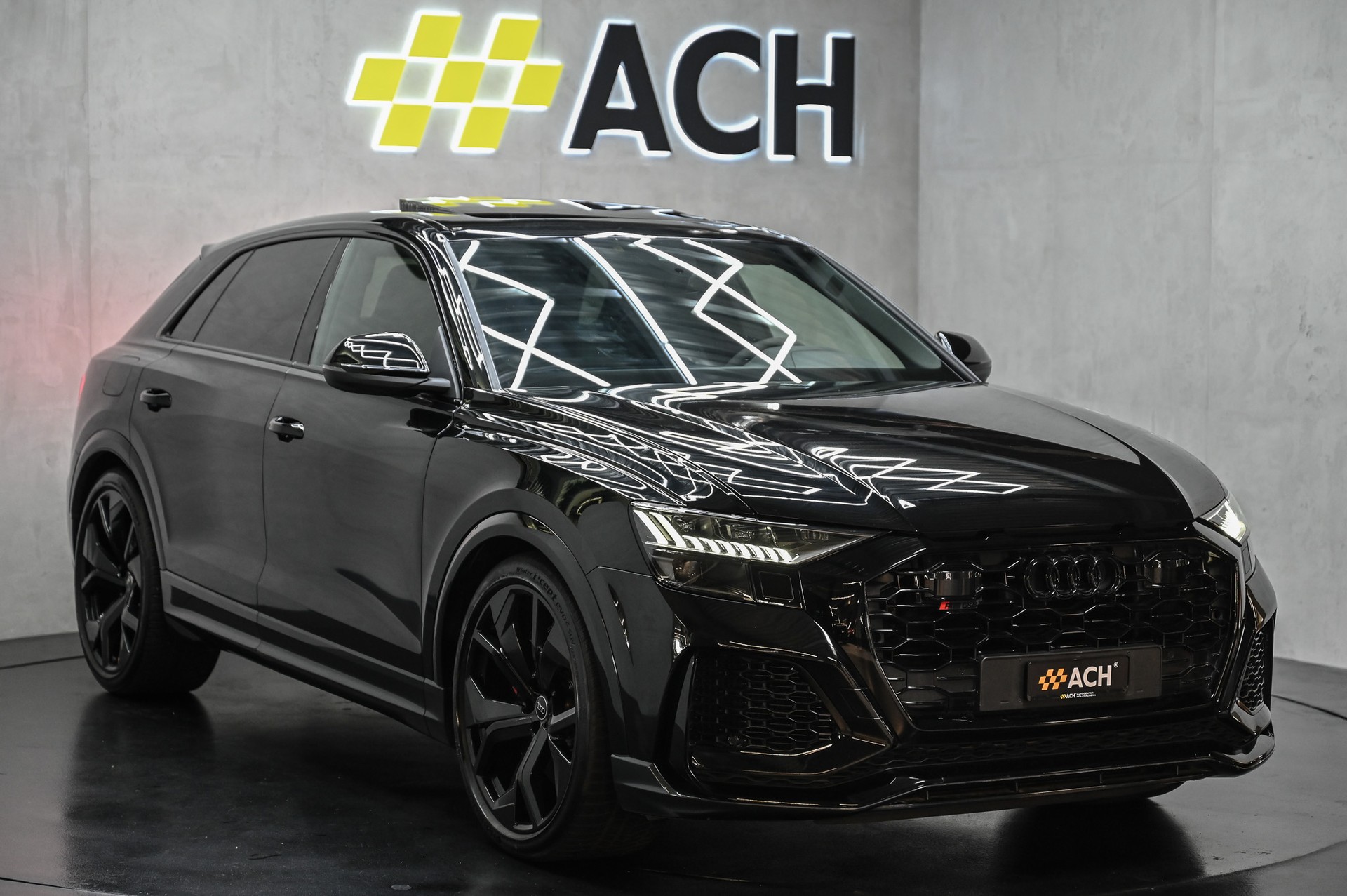 AUDI RS Q8 4.0 V8 TFSI quattro