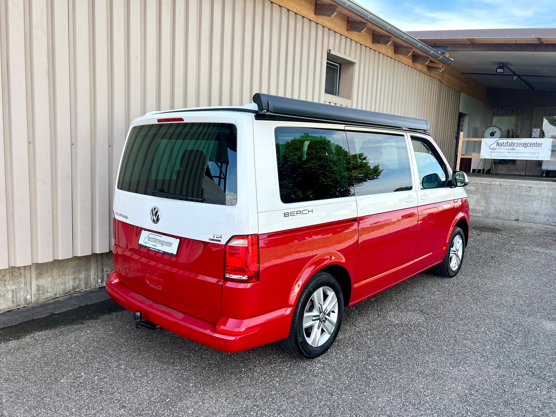 VW T6 California 2.0 TDI 150 PS Beach Liberty 4Motion DSG by Nutzfahrzeugcenter Seetal-image-7