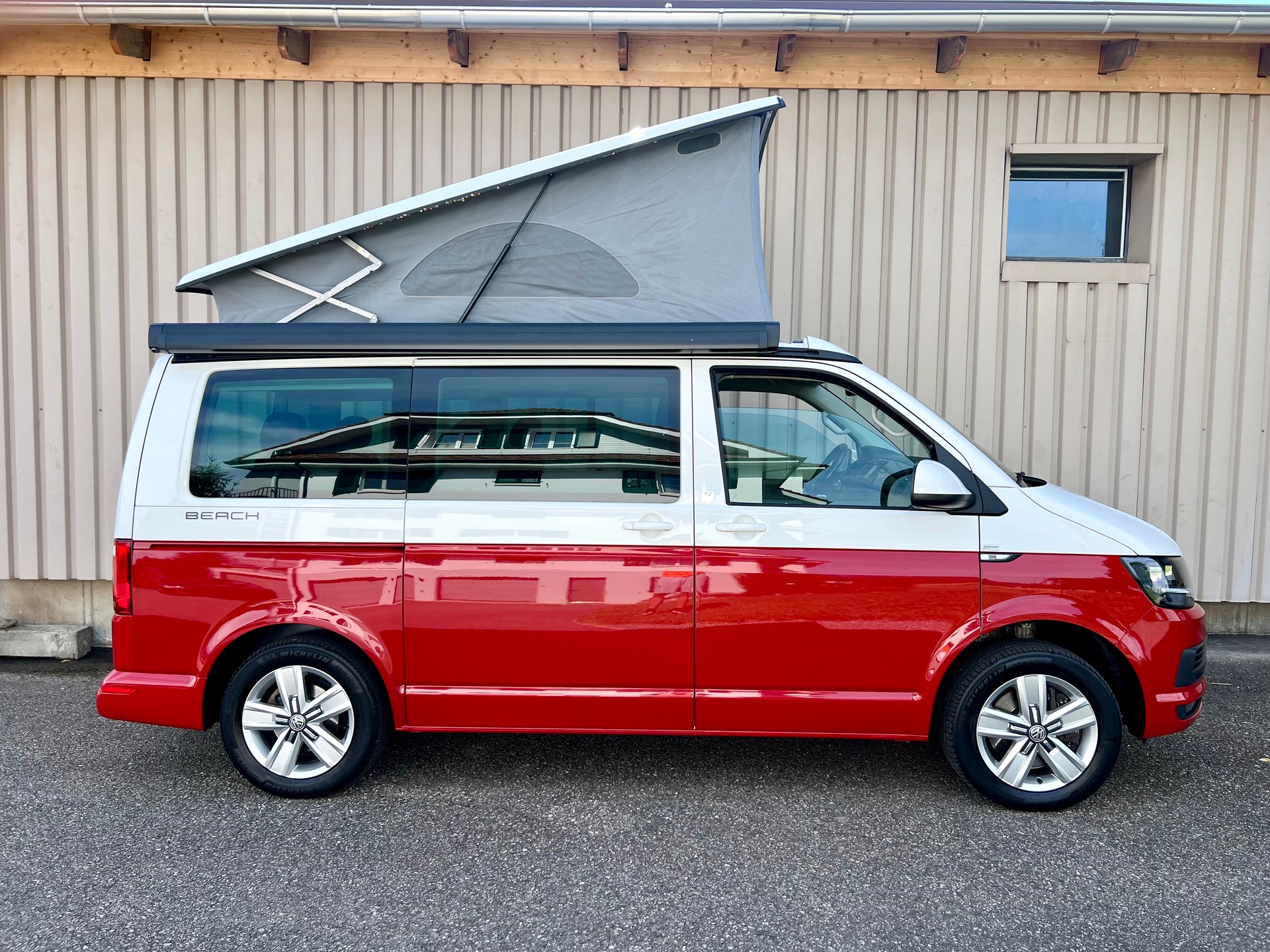 VW T6 California 2.0 TDI 150 PS Beach Liberty 4Motion DSG by Nutzfahrzeugcenter Seetal-image-3