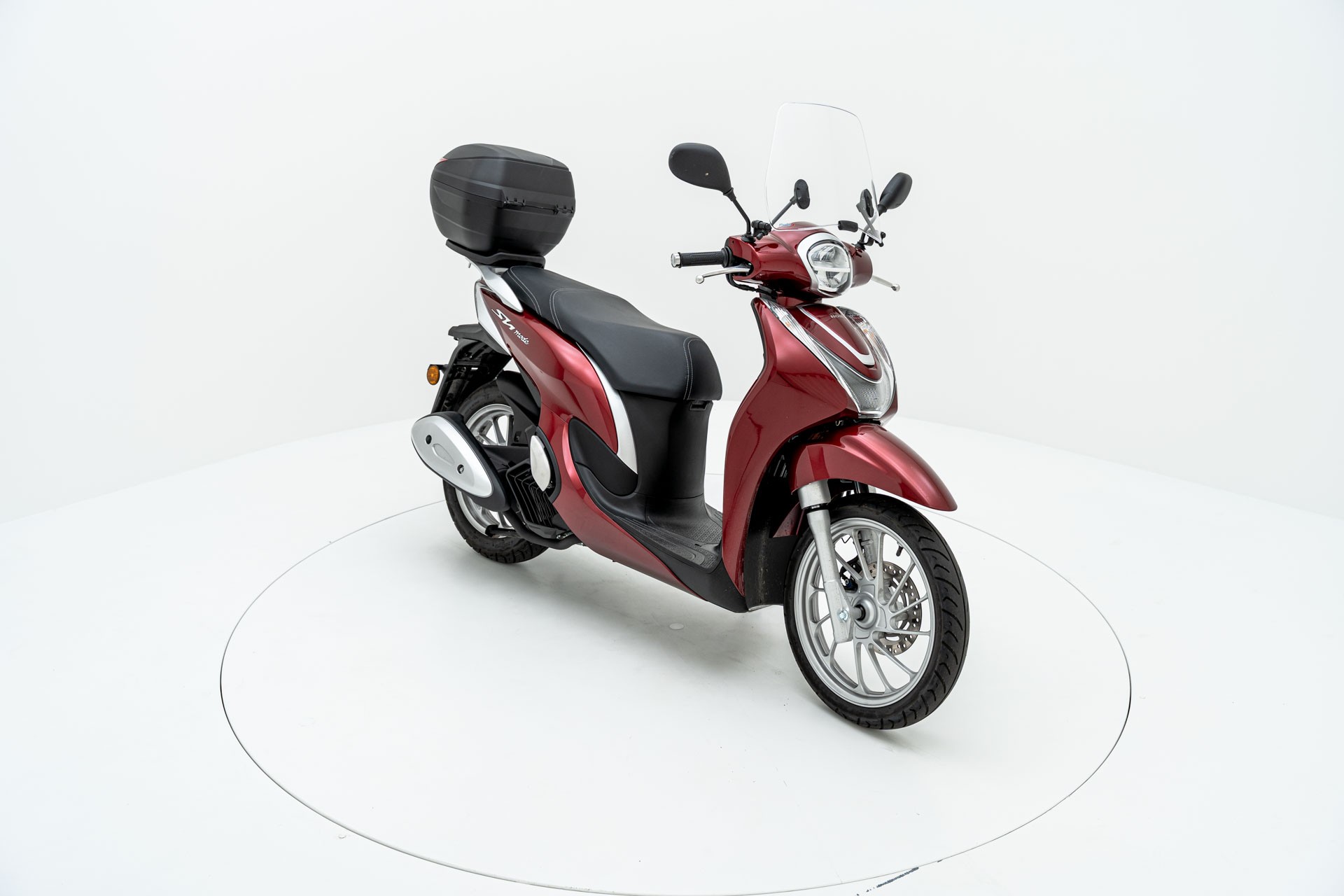HONDA SH 125 i Mode-showroom-element-1