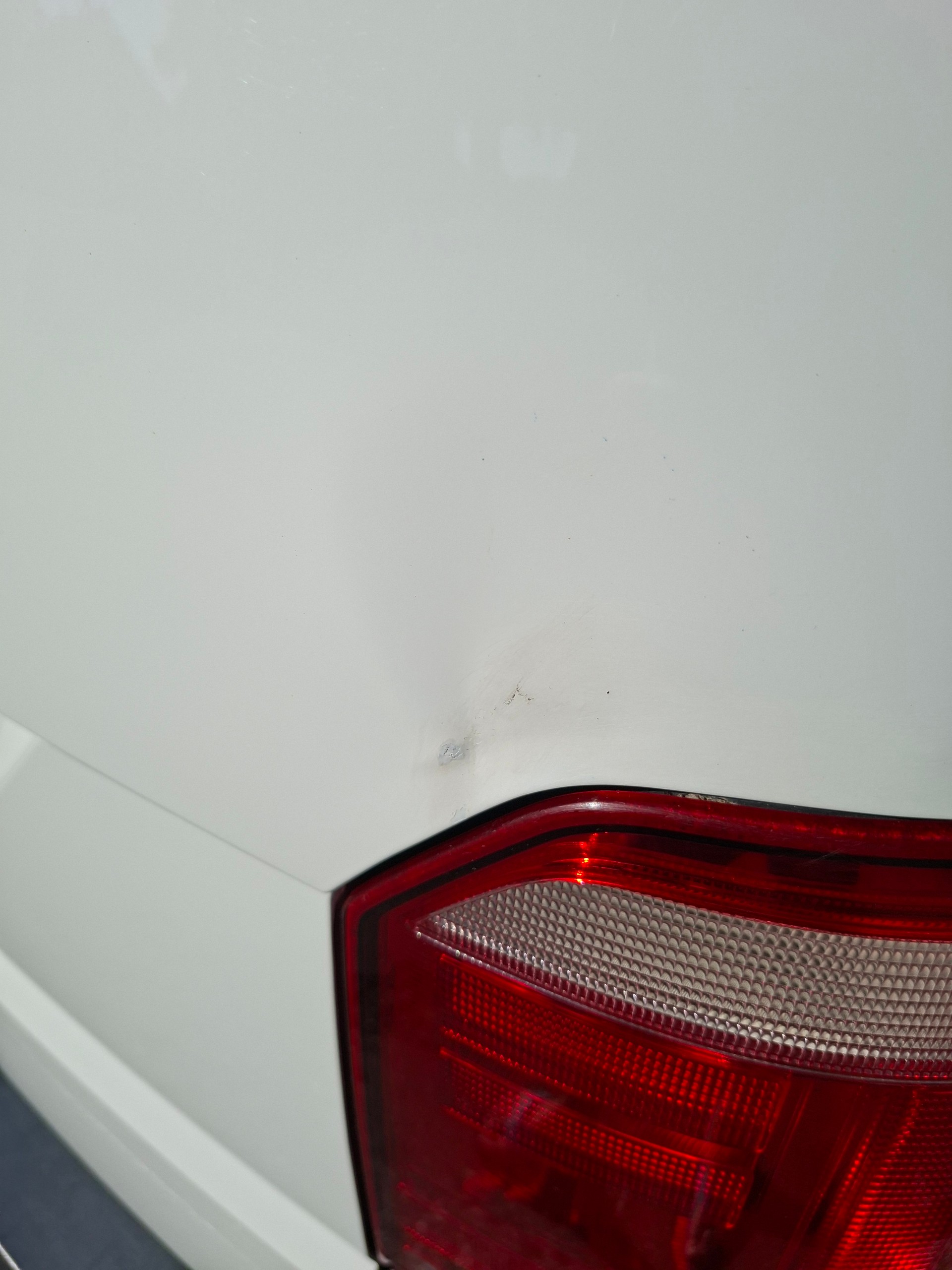 VW 2.0 TDI 150PS DSG 9Plätze-image-12