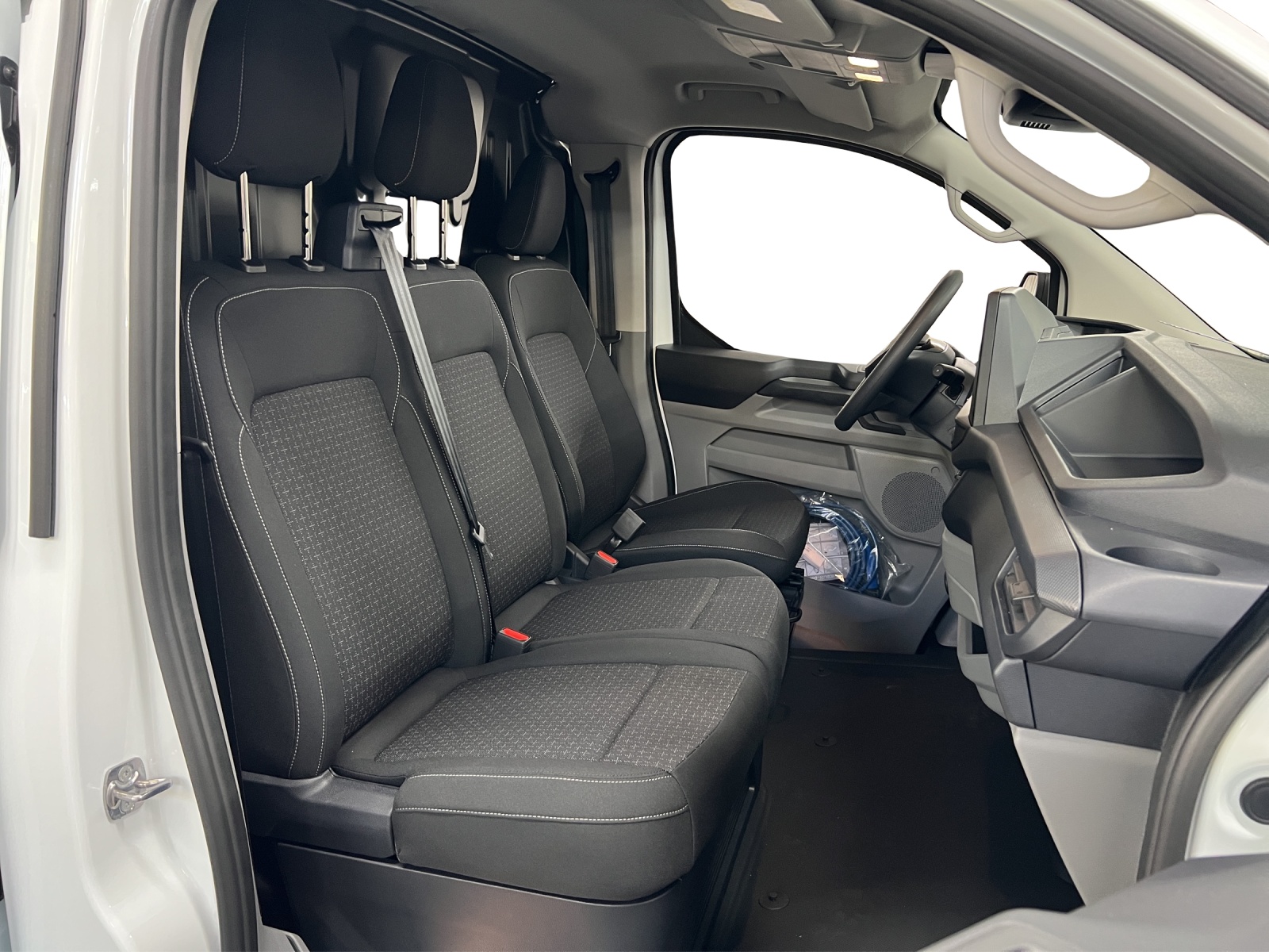 FORD Transit Custom Van 320 L1 2.5 Durat-image-11