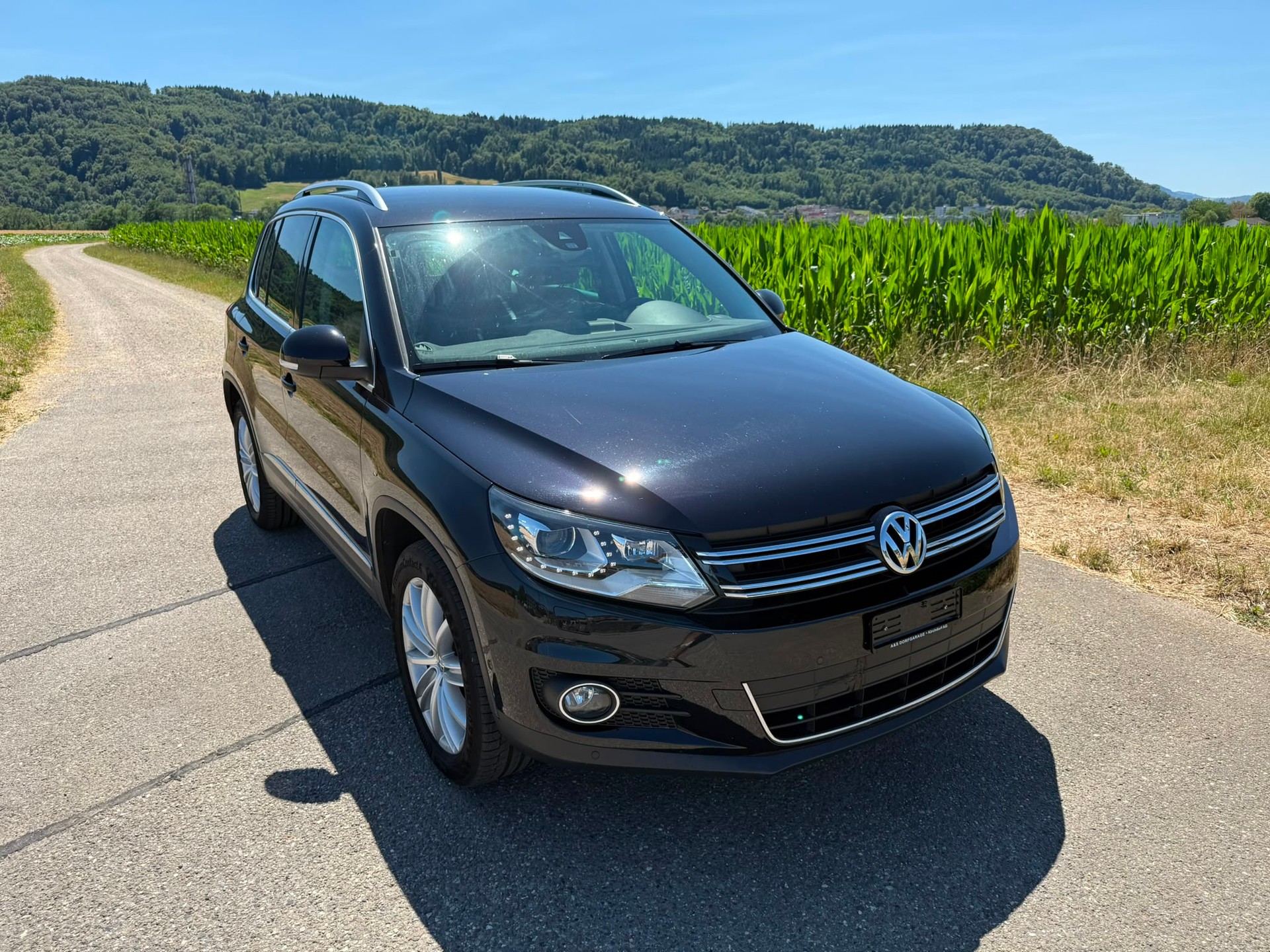 VW Tiguan 2.0 TDI BlueMotion Sport&Style 4Motion-image-6