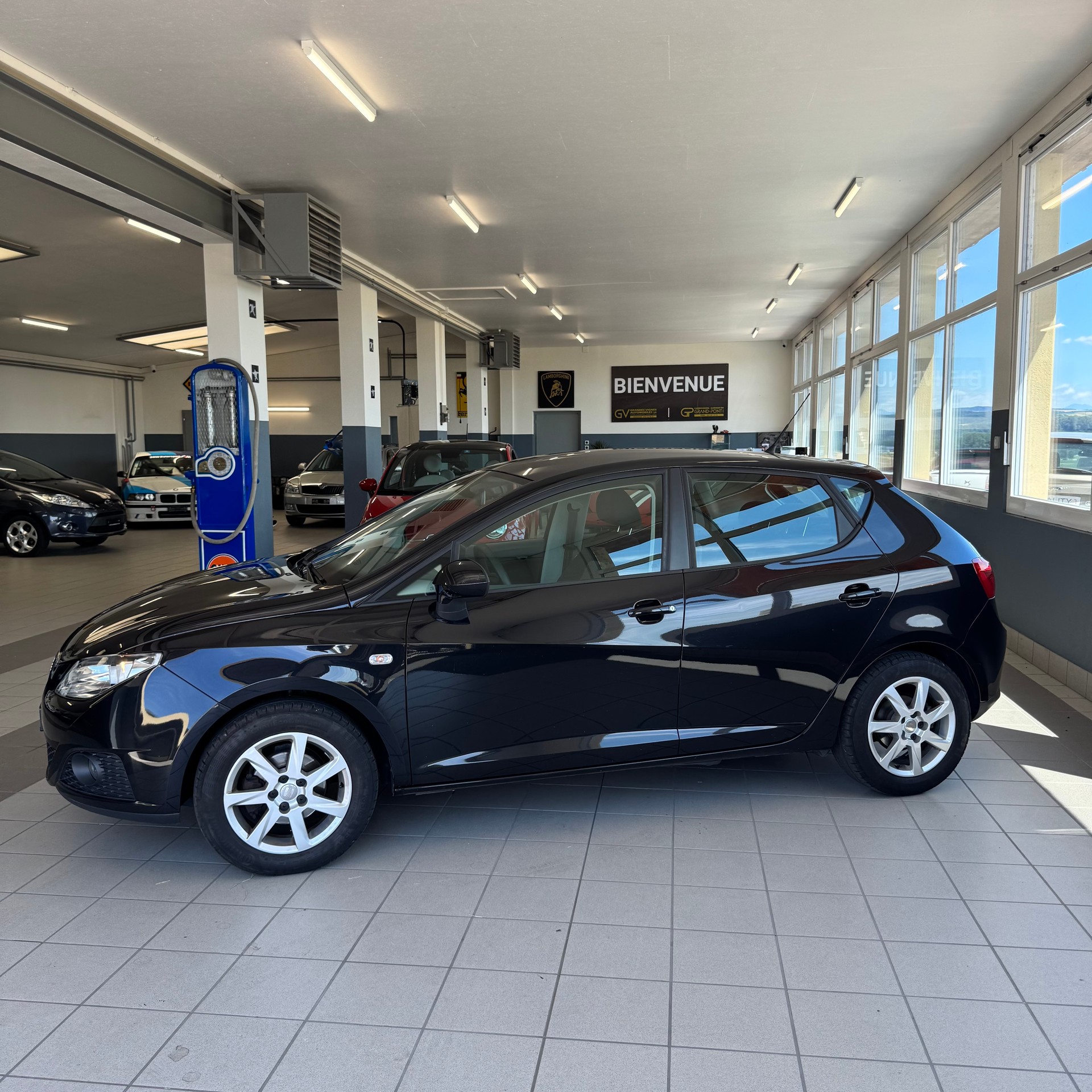 SEAT Ibiza 1.6 Style DSG-image-4