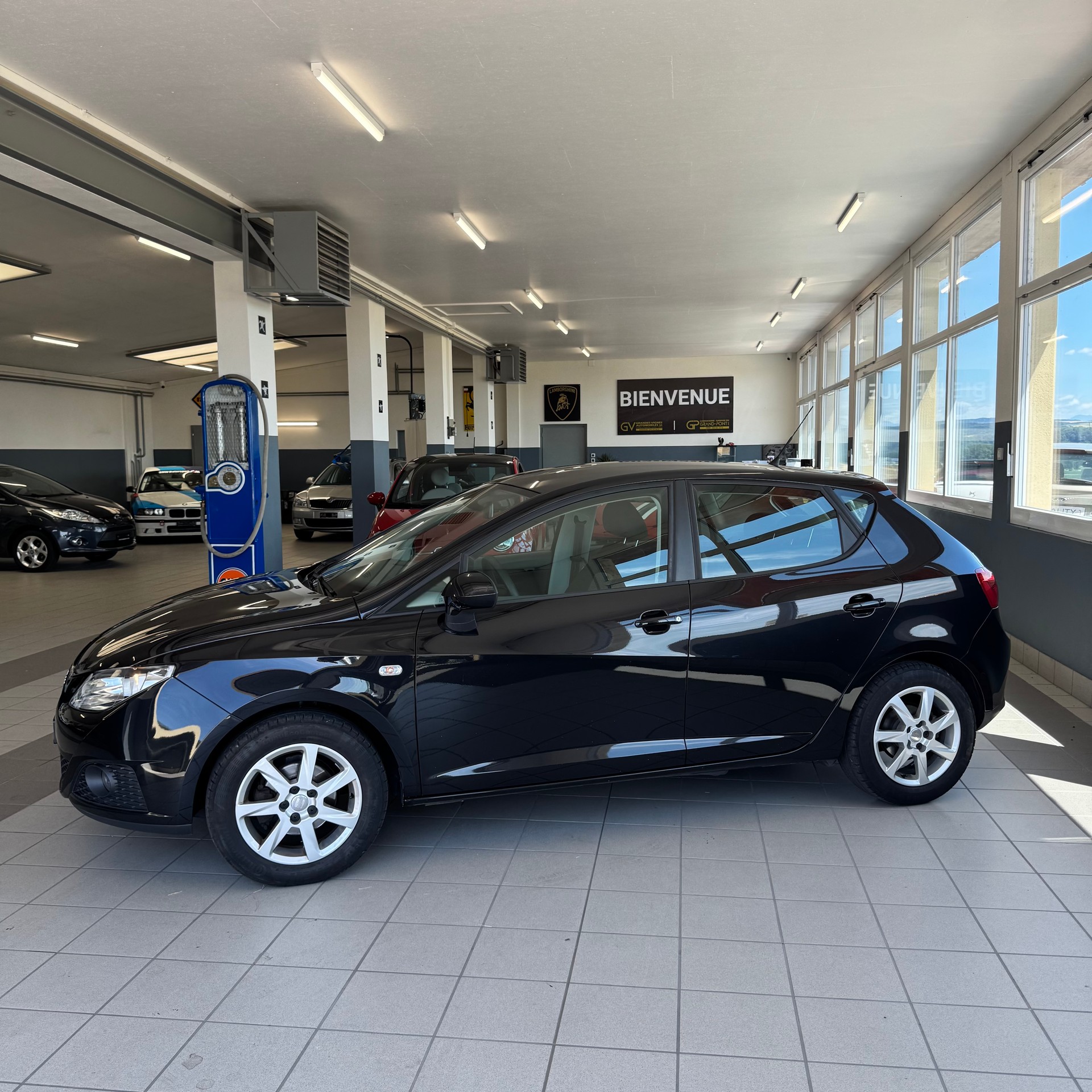 SEAT Ibiza 1.6 Style DSG-image-3