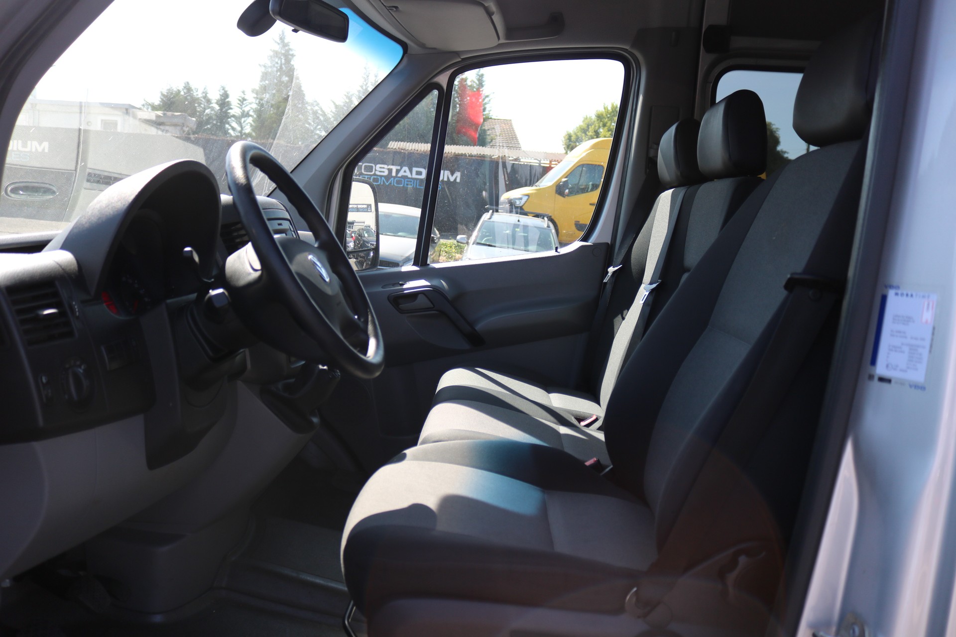VW Crafter 50 2.0 TDI CR-image-3