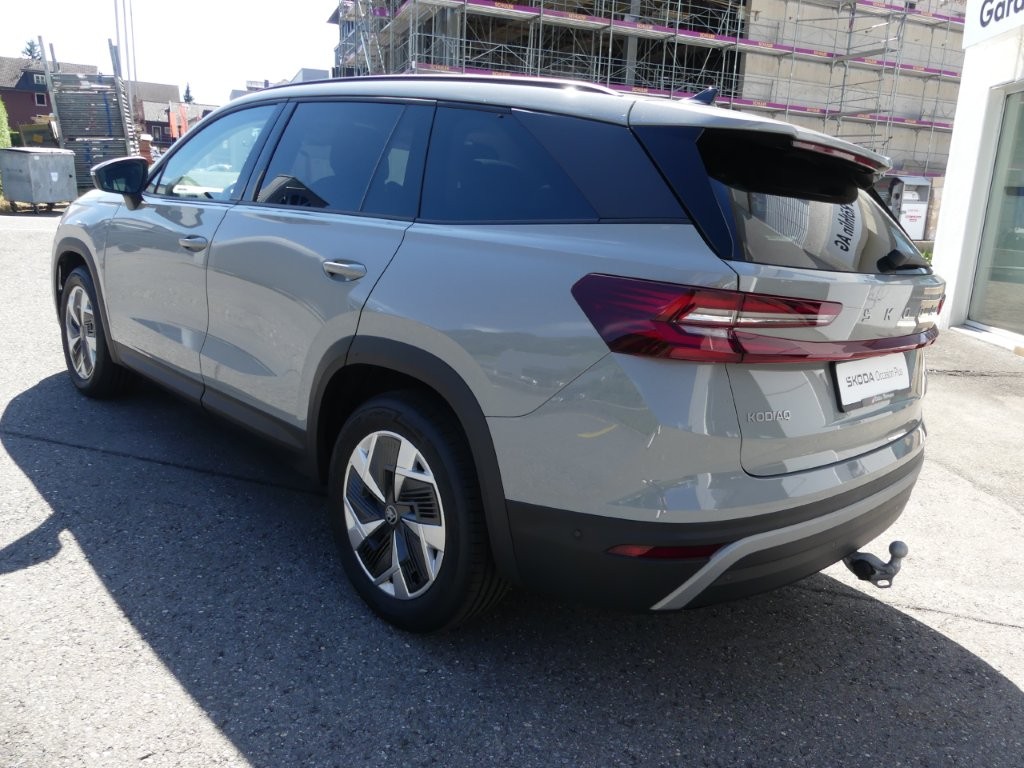 SKODA Kodiaq 2.0 TSI Dynamic 4x4-image-1