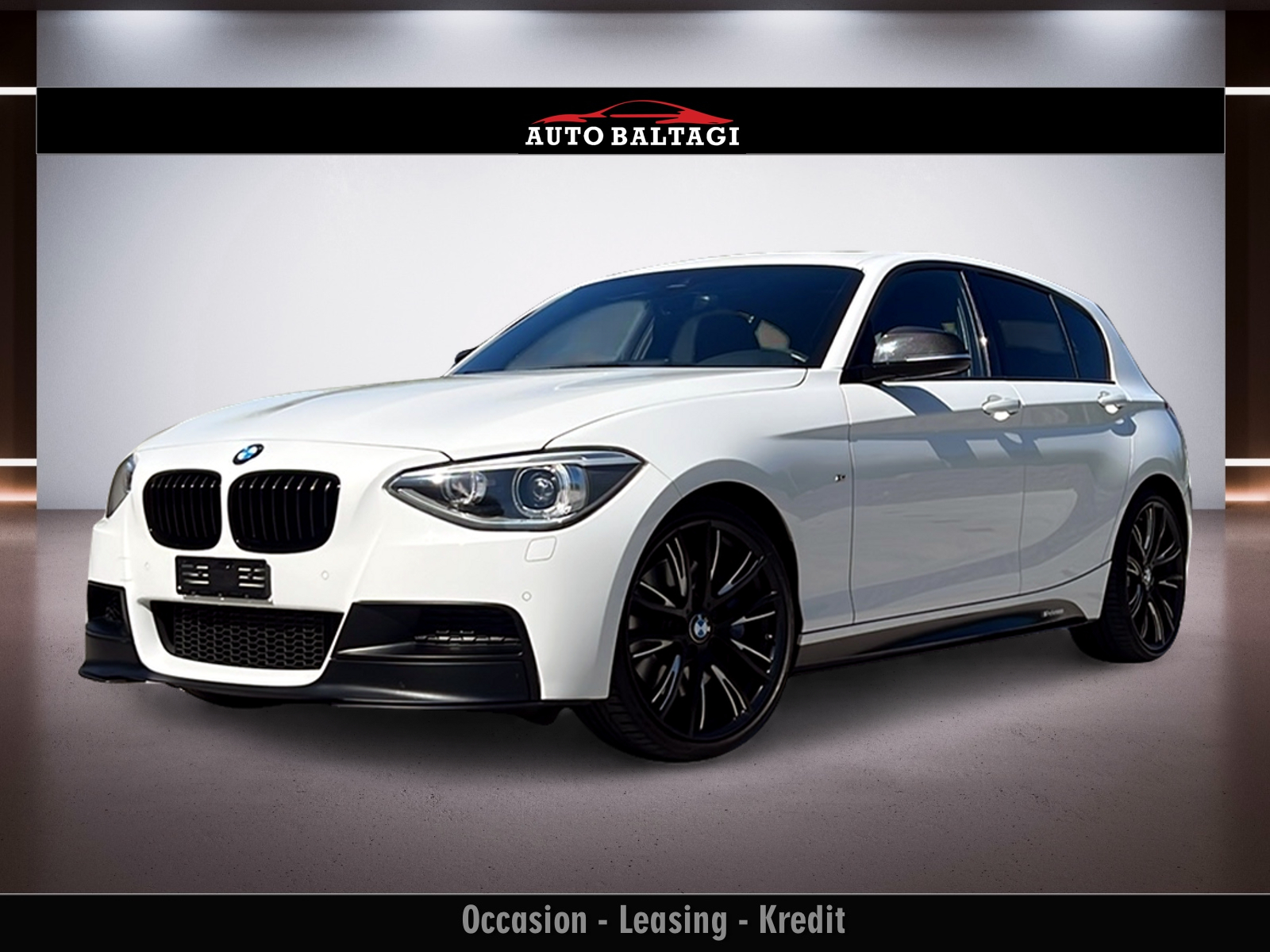 BMW M135i xDrive Steptronic-image-7