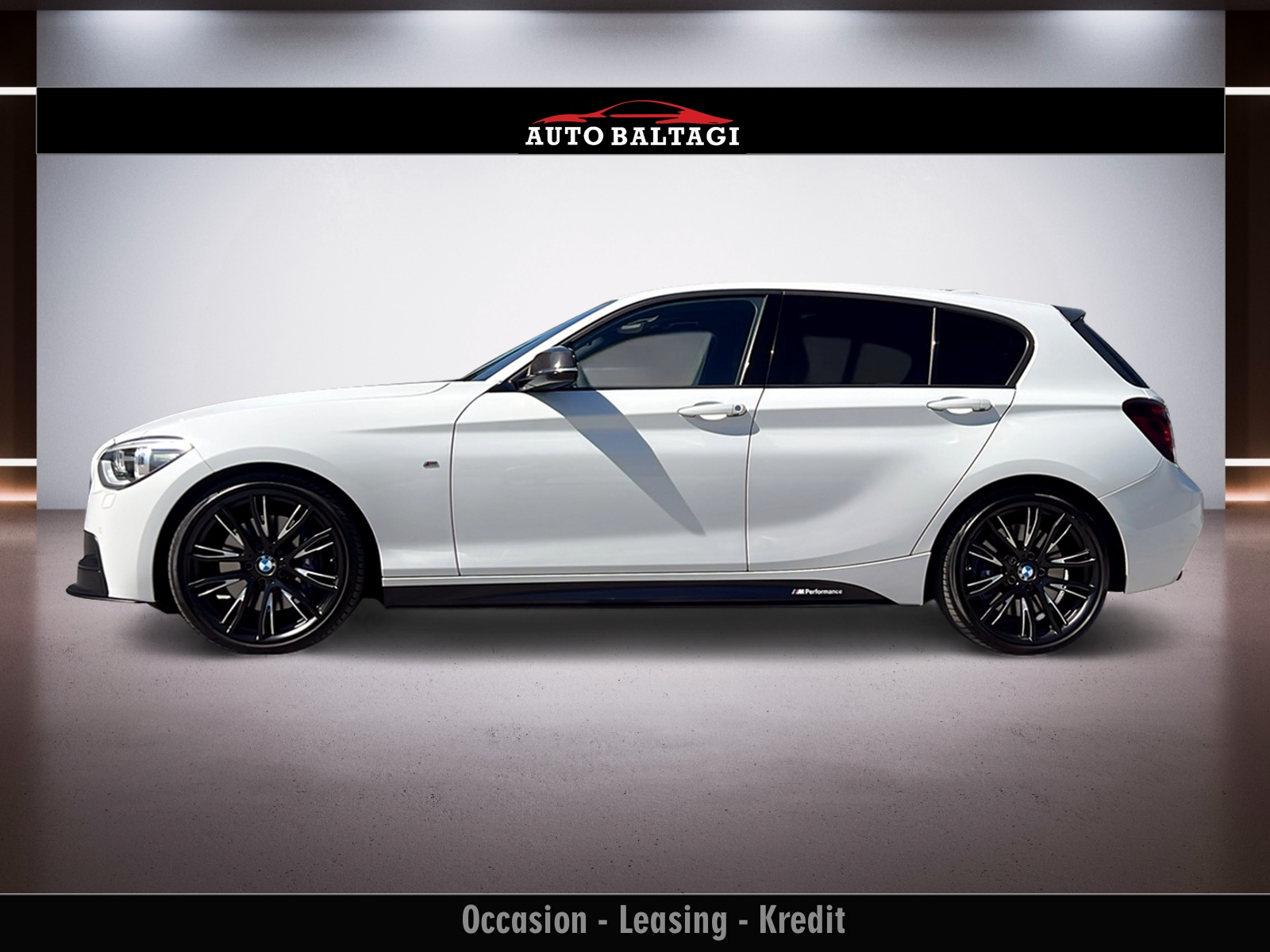 BMW M135i xDrive Steptronic-image-8