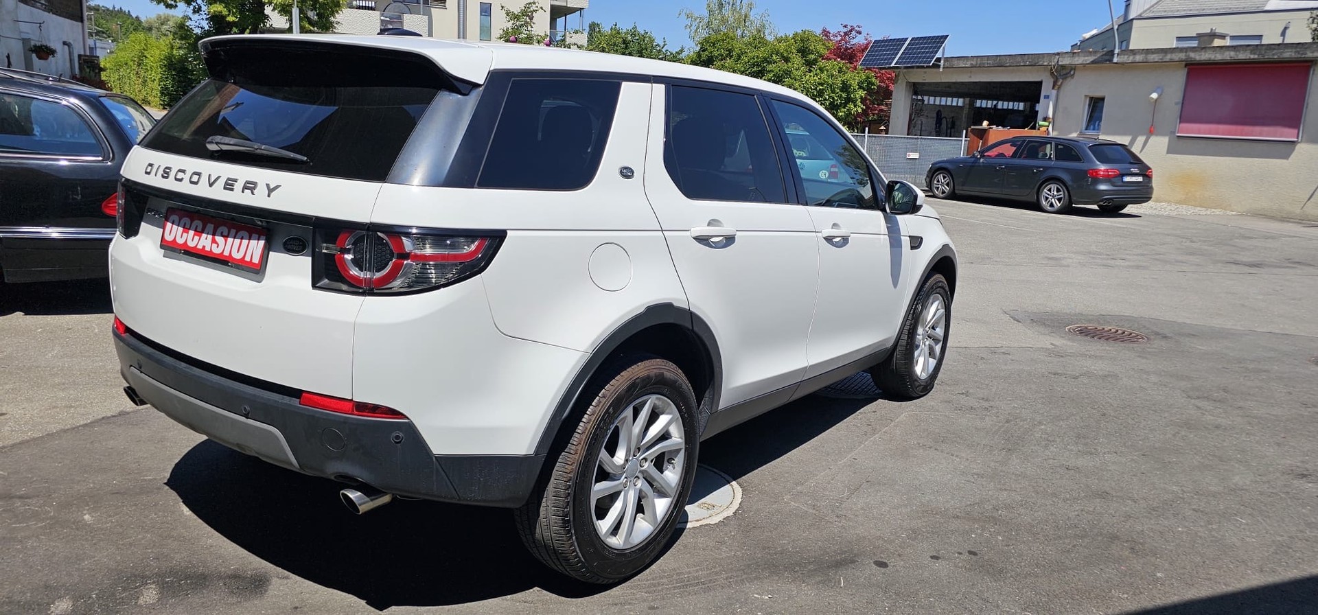 LAND ROVER Discovery Sport 2.0 TD4 HSE AT9-image-4