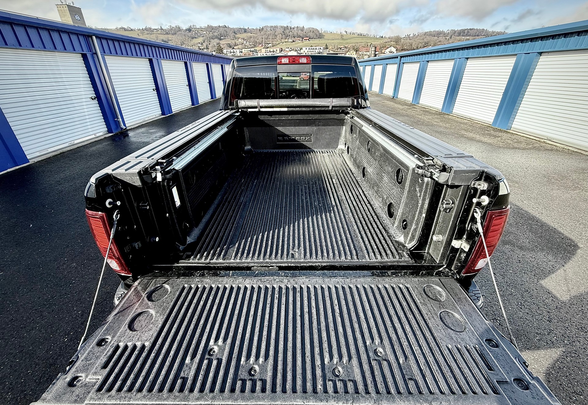 DODGE 1500 Sport Quad Cab Rambox-image-12