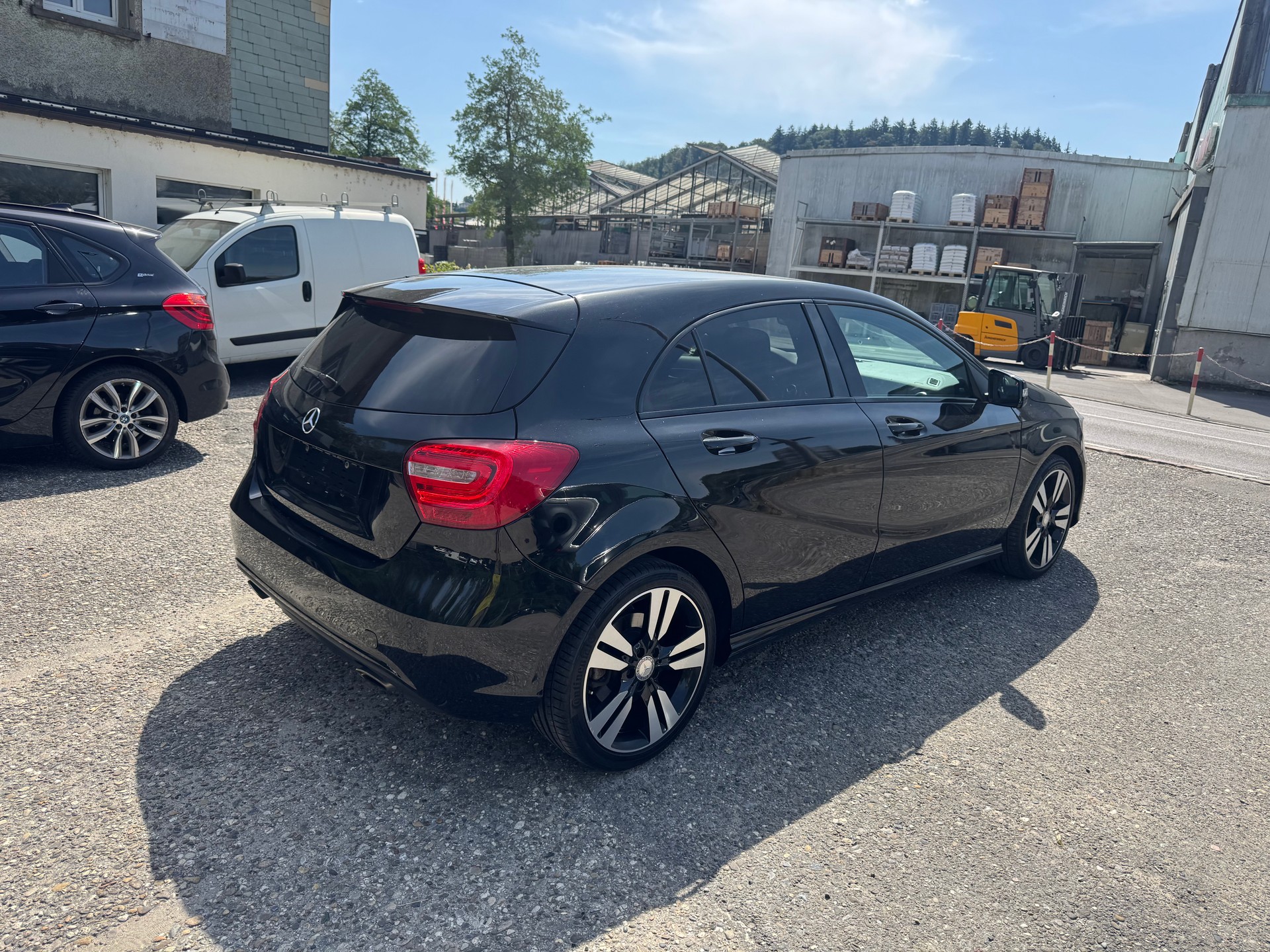 MERCEDES-BENZ A 250 4Matic 7G-DCT-image-7