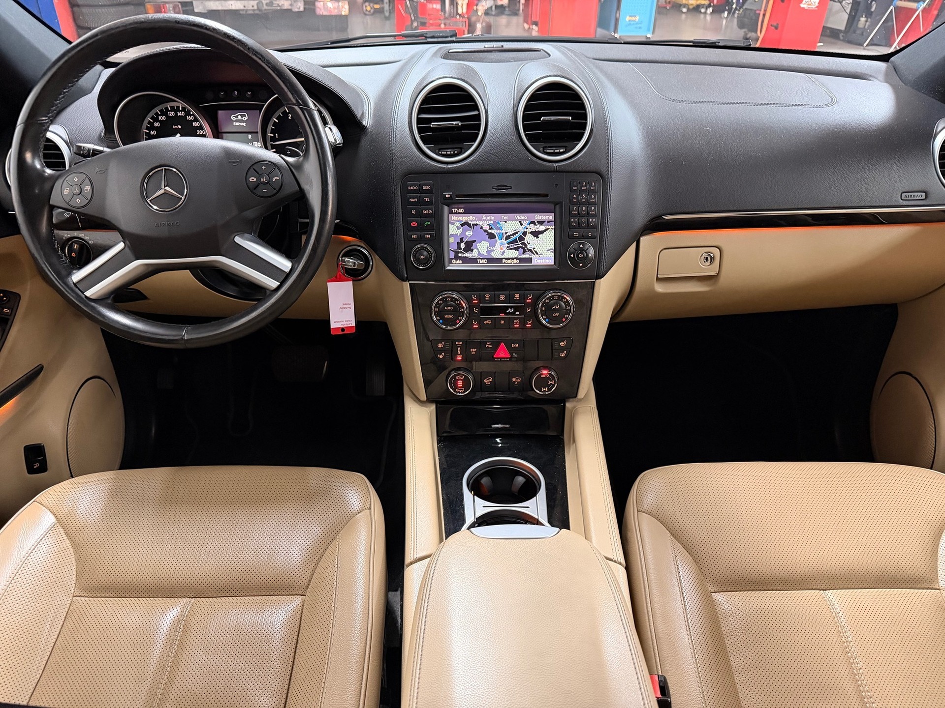 MERCEDES-BENZ GL 350 BlueTEC 4Matic 7G-TRONIC 7-SITZ-image-7