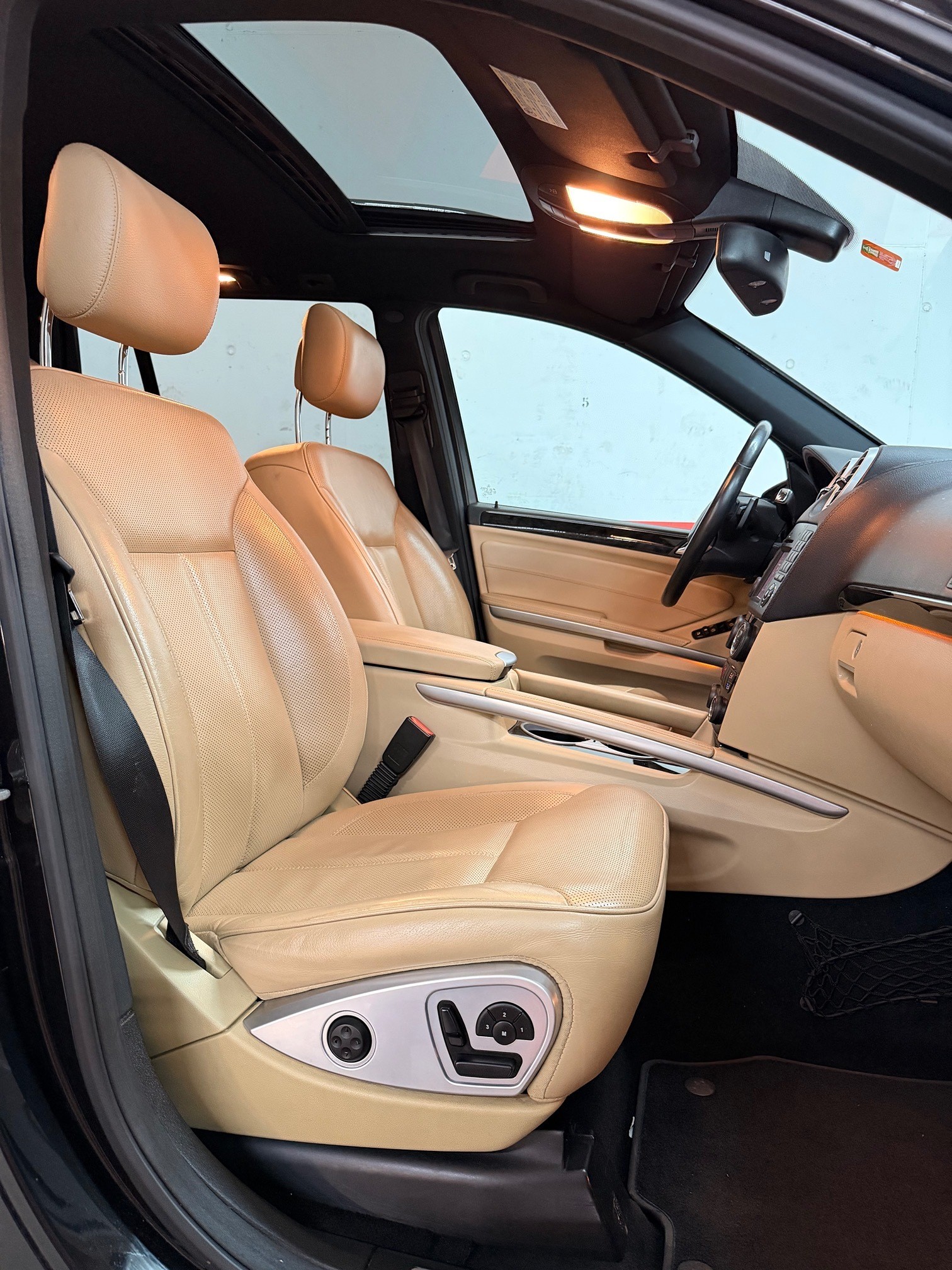 MERCEDES-BENZ GL 350 BlueTEC 4Matic 7G-TRONIC 7-SITZ-image-9