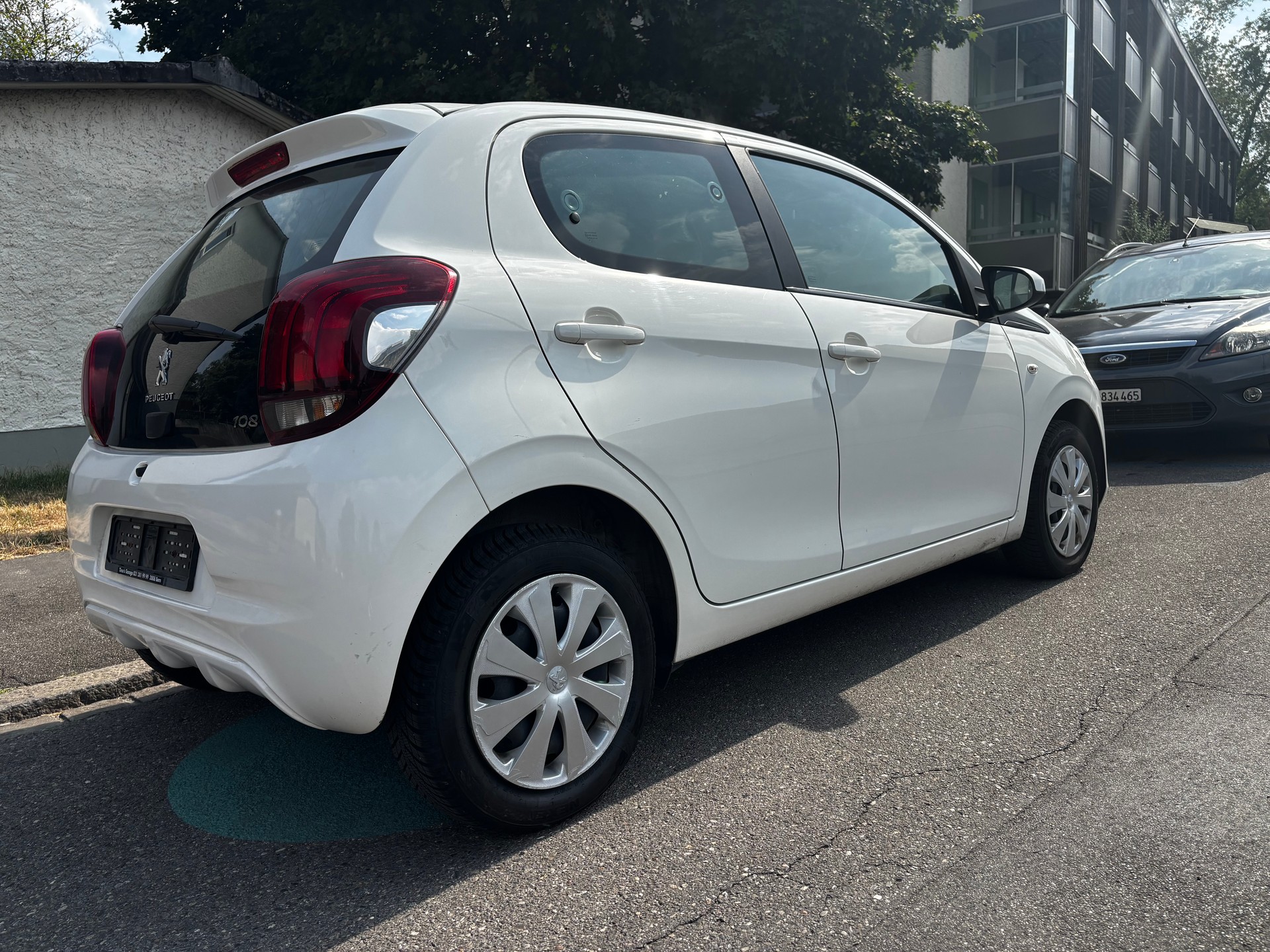 PEUGEOT 108 1.0 VTi Active-image-5