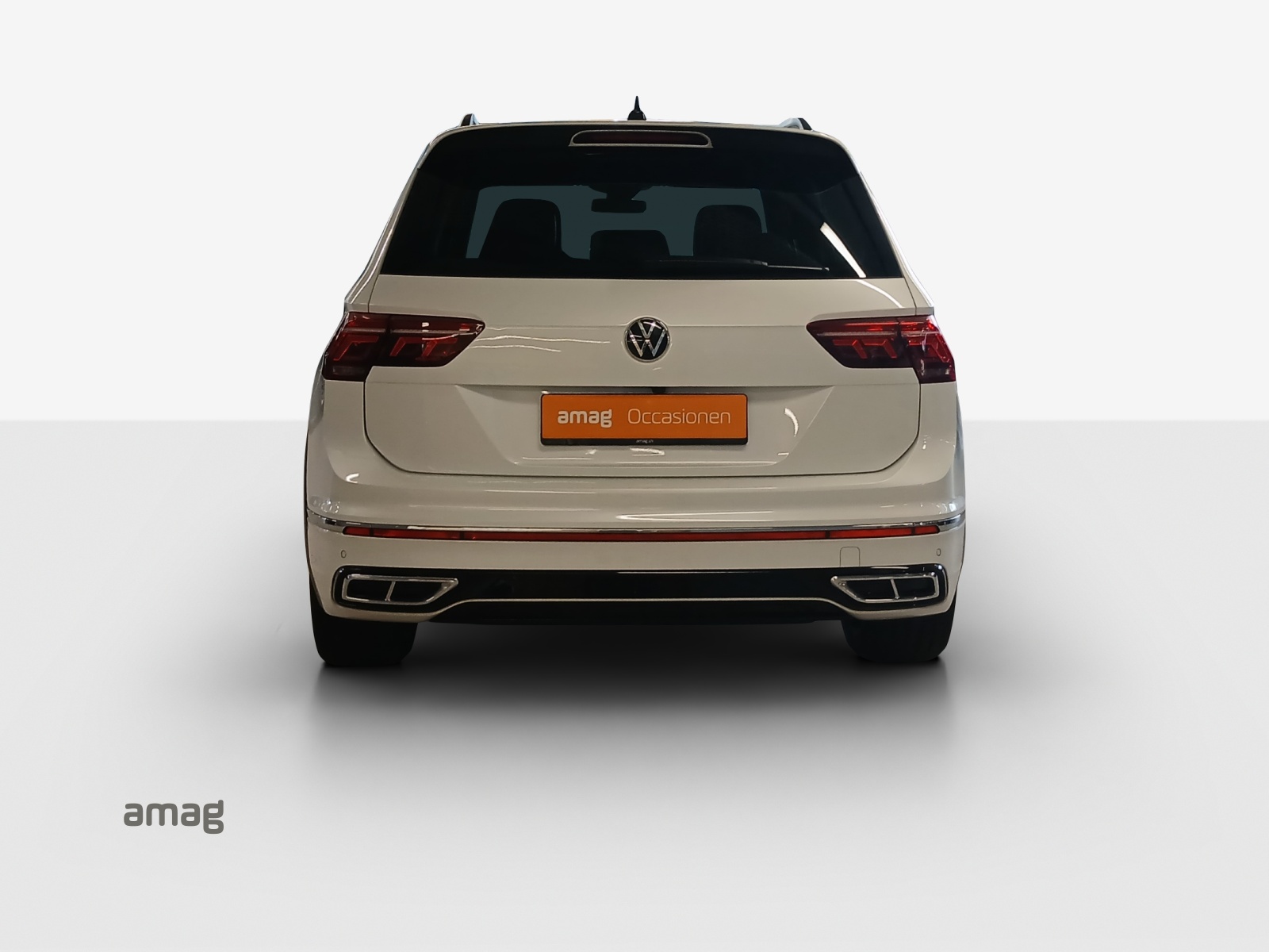 VW Tiguan 2.0TSI R-Line 4Motion DSG-image-3