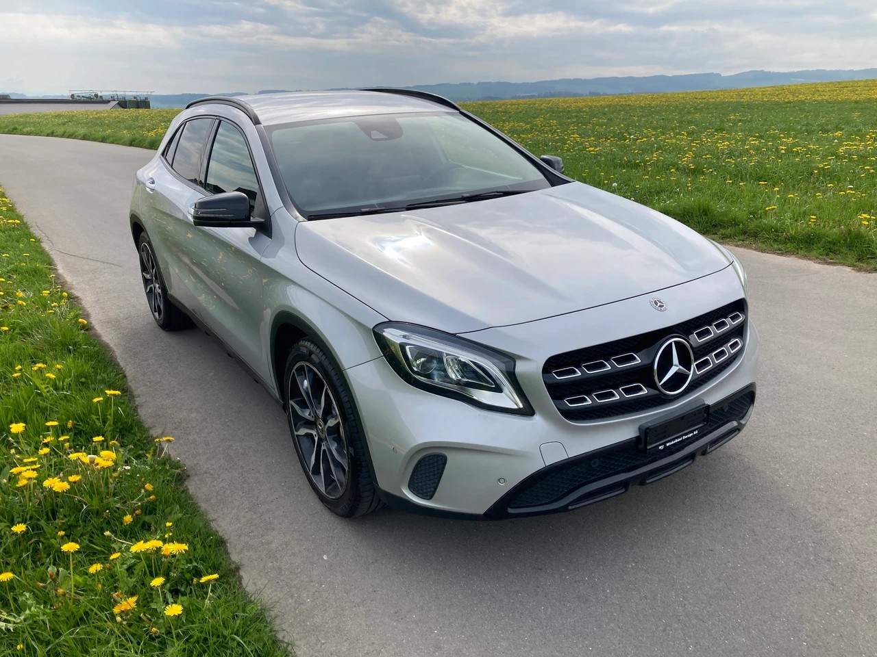 MERCEDES-BENZ GLA 200 CDI Night Star-image-1
