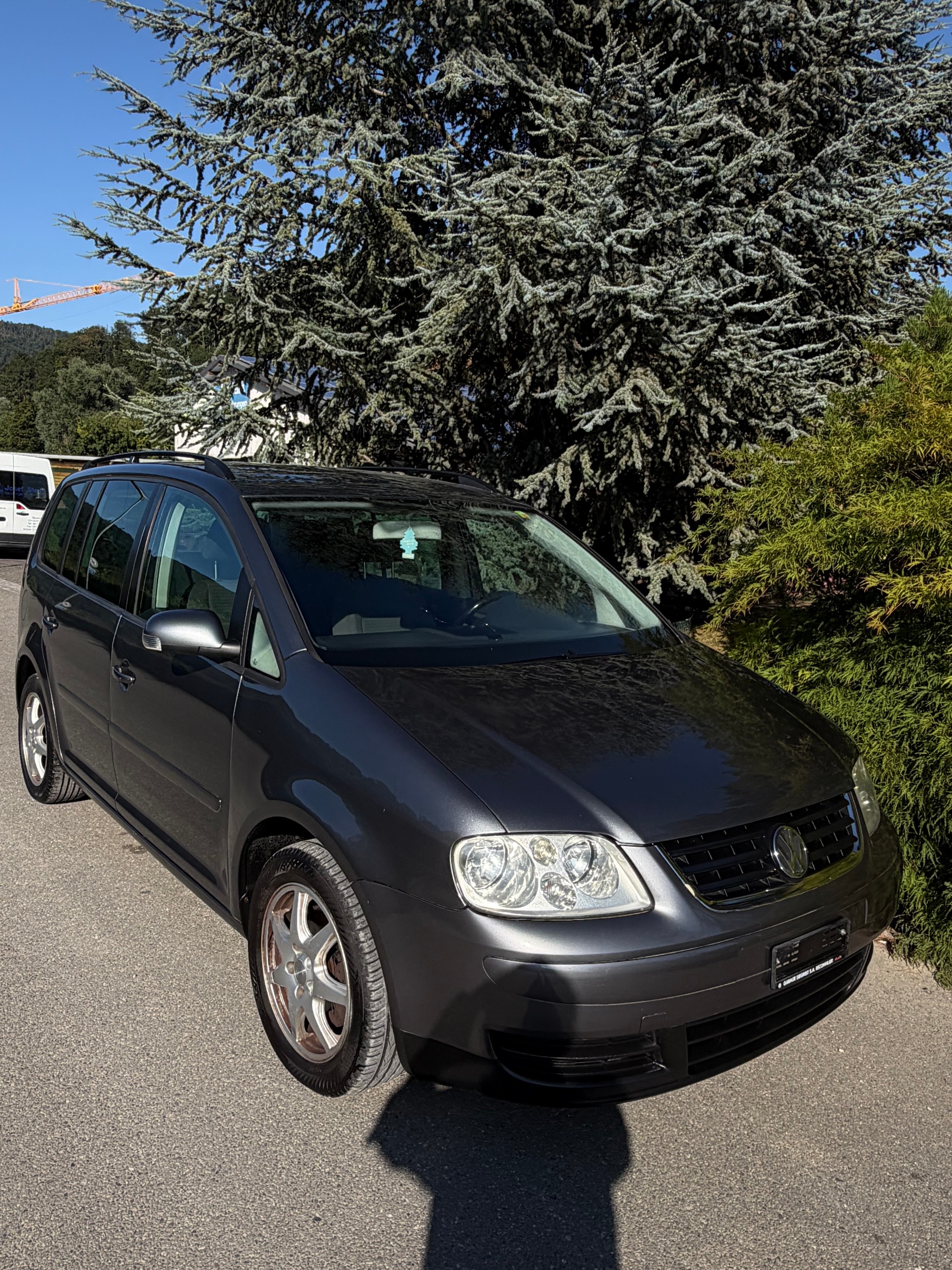 VW Touran 2.0 TDI Trendline-image-0