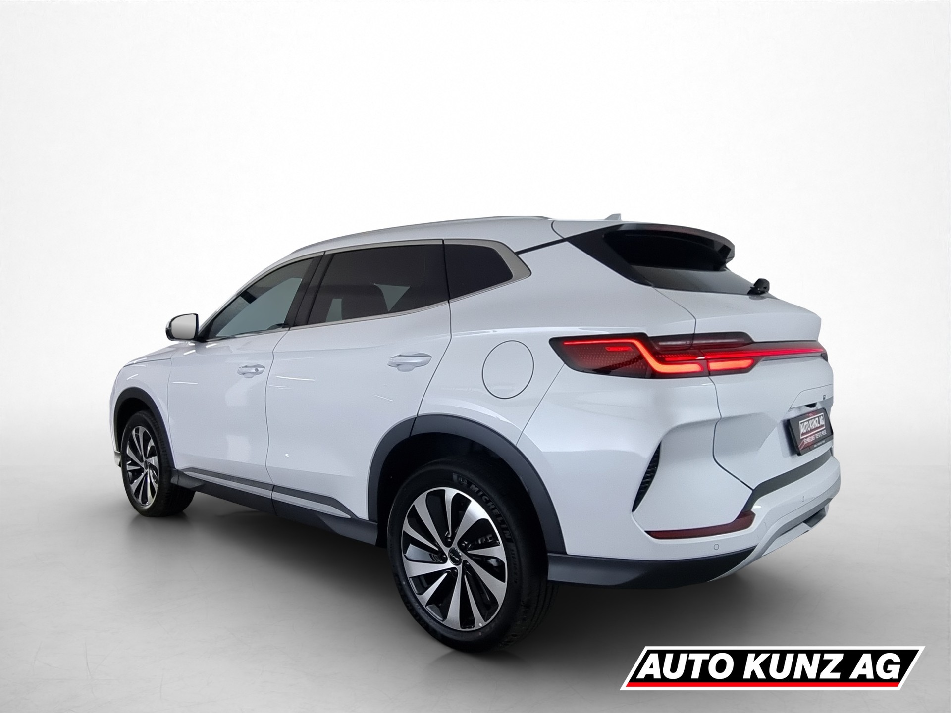 BYD Seal U DM-i Boost FWD-image-3