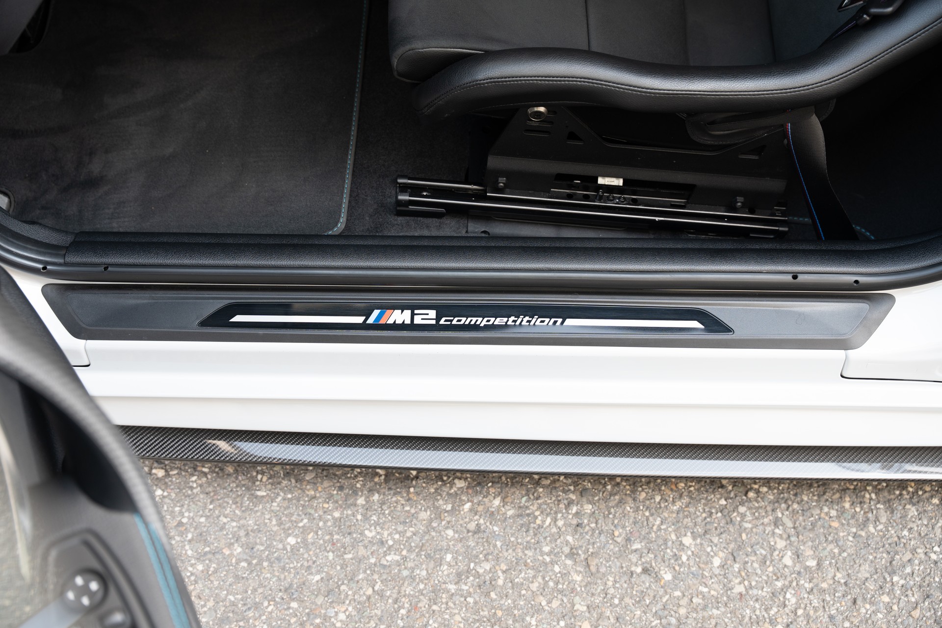 BMW M2 Competition-image-9