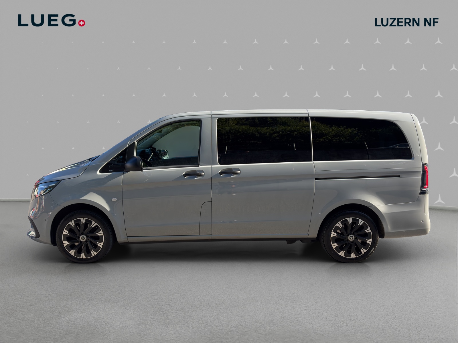 MERCEDES-BENZ Vito 116 CDI Lang Pro Tourer 4Matic 9G-Tronic-image-1
