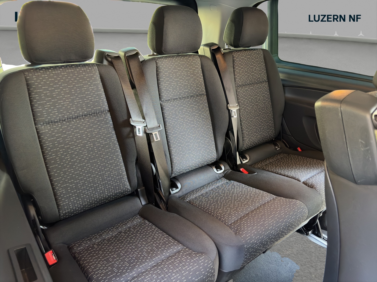 MERCEDES-BENZ Vito 116 CDI Lang Pro Tourer 4Matic 9G-Tronic-image-8