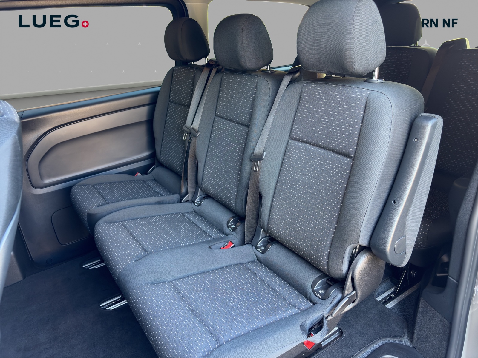MERCEDES-BENZ Vito 116 CDI Lang Pro Tourer 4Matic 9G-Tronic-image-7