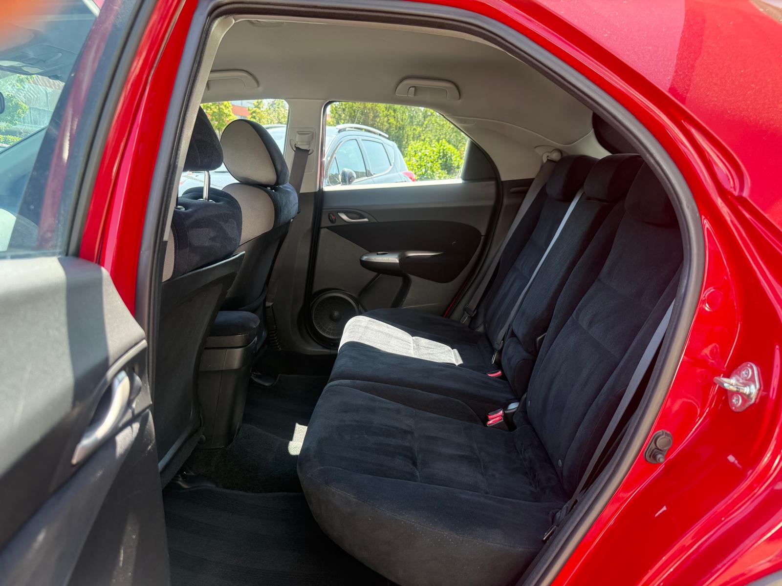 HONDA Civic 1.8i Sport-image-12