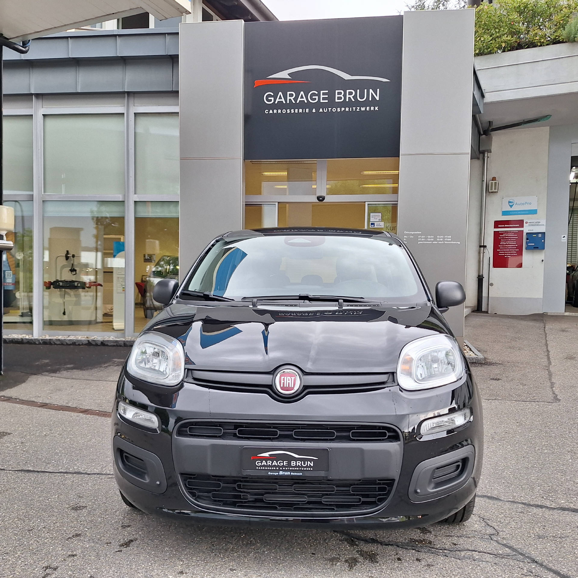 FIAT Panda 1.0 Hybrid City Life-image-0