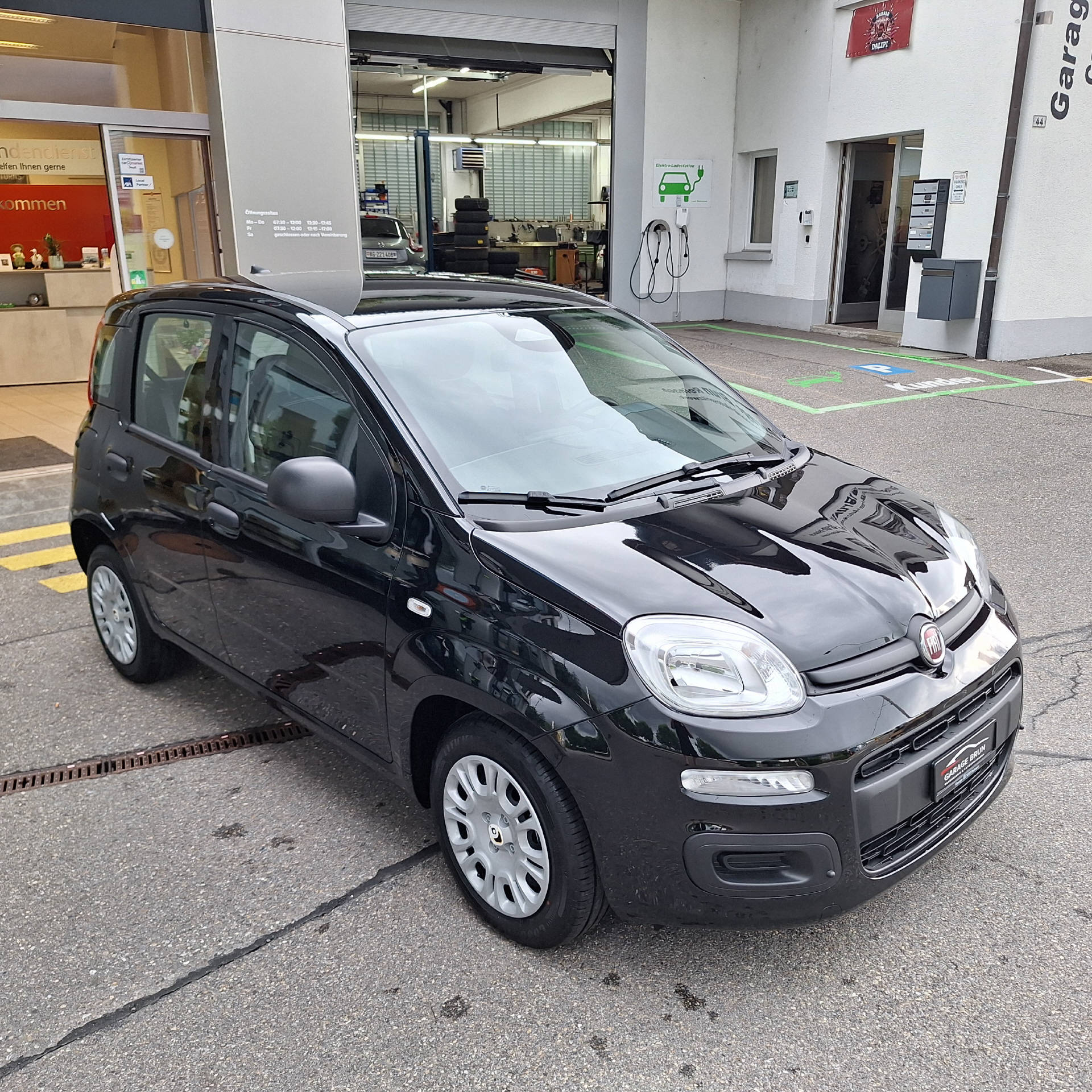 FIAT Panda 1.0 Hybrid City Life-image-5