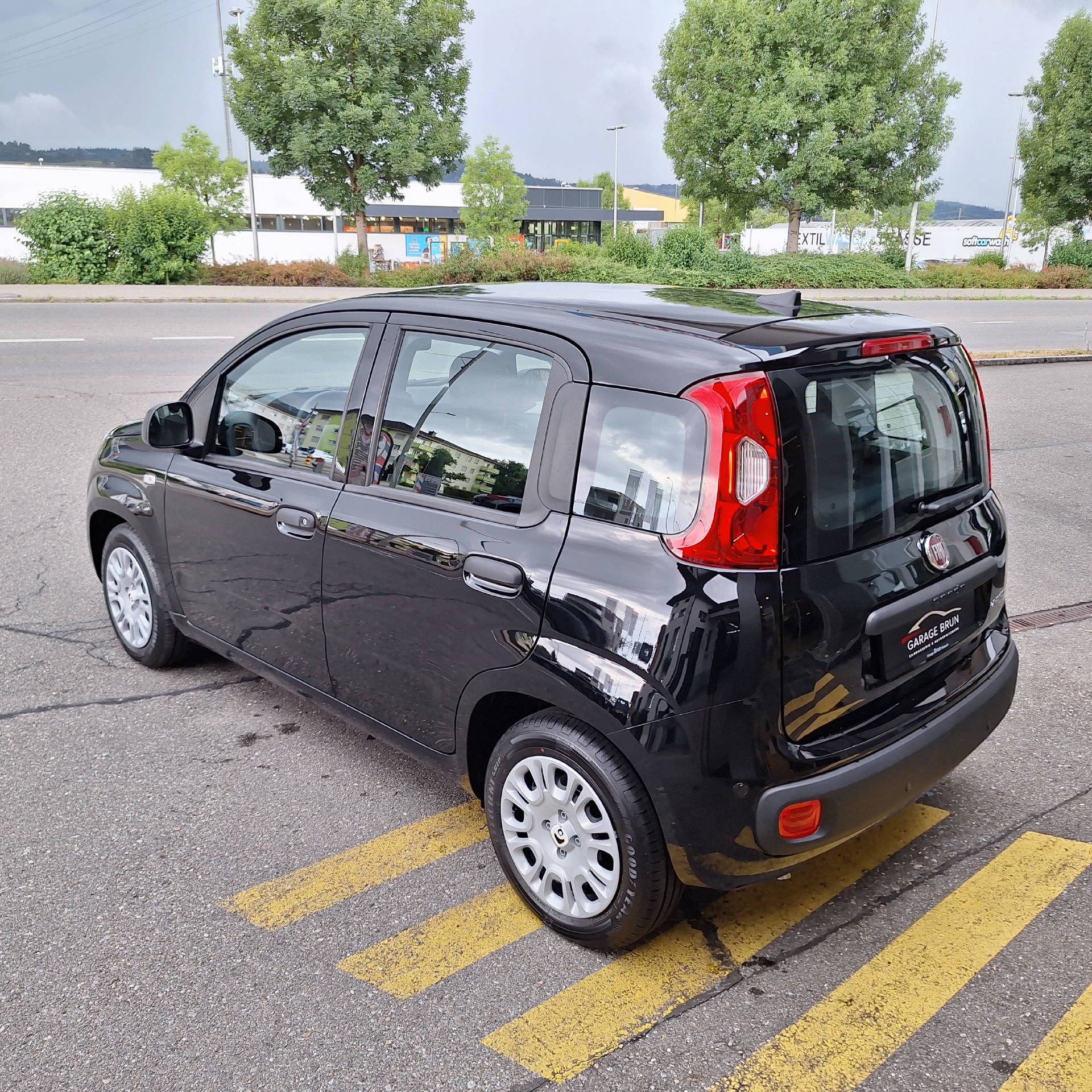 FIAT Panda 1.0 Hybrid City Life-image-2