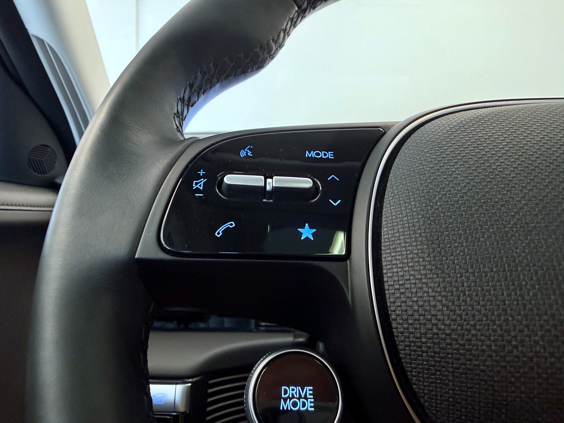 HYUNDAI Ioniq 5 77kWh Vertex 4WD-image-19