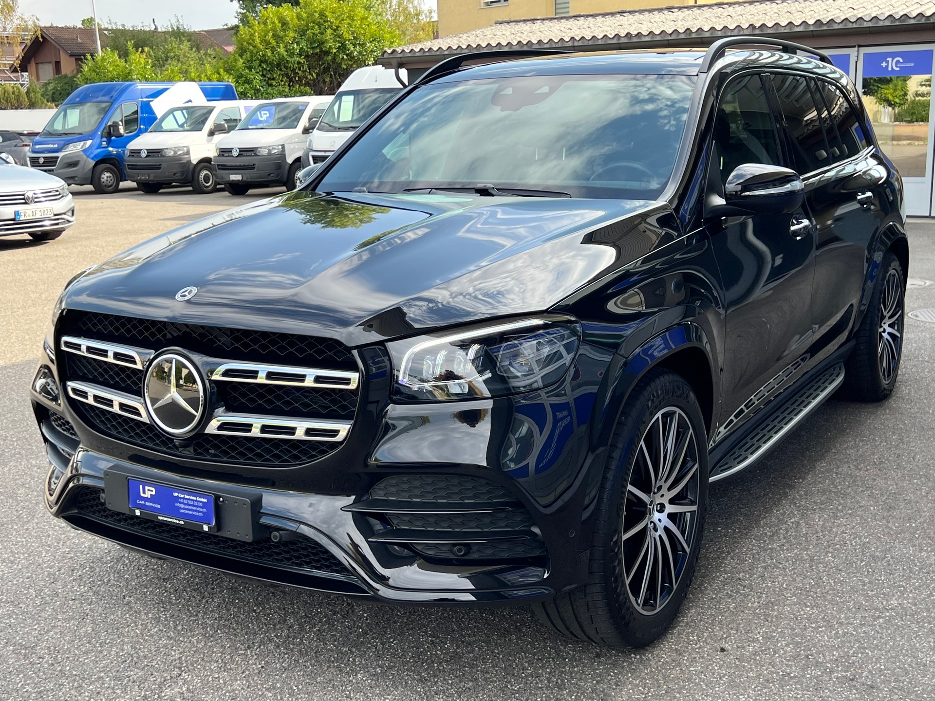 MERCEDES-BENZ GLS 400 d AMG Line 4matic * Neuwagenzustand *-image-1
