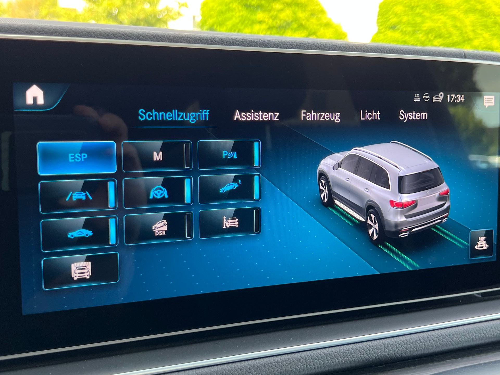 MERCEDES-BENZ GLS 400 d AMG Line 4matic * Neuwagenzustand *-image-28