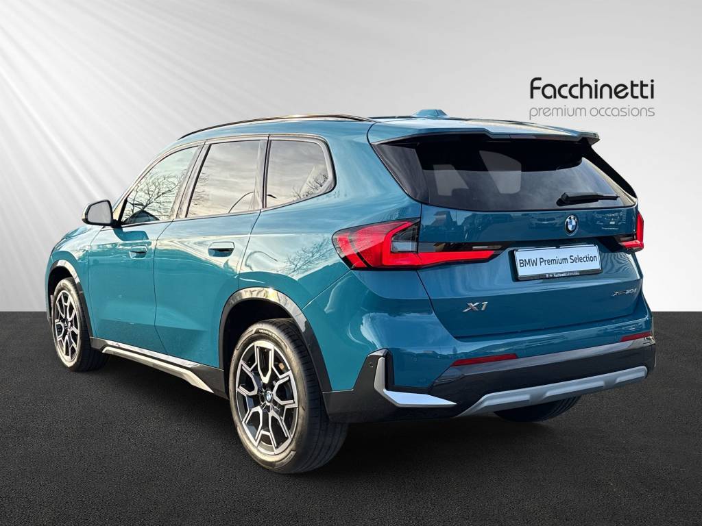 BMW X1 xDrive 20d 48V xLine-image-3
