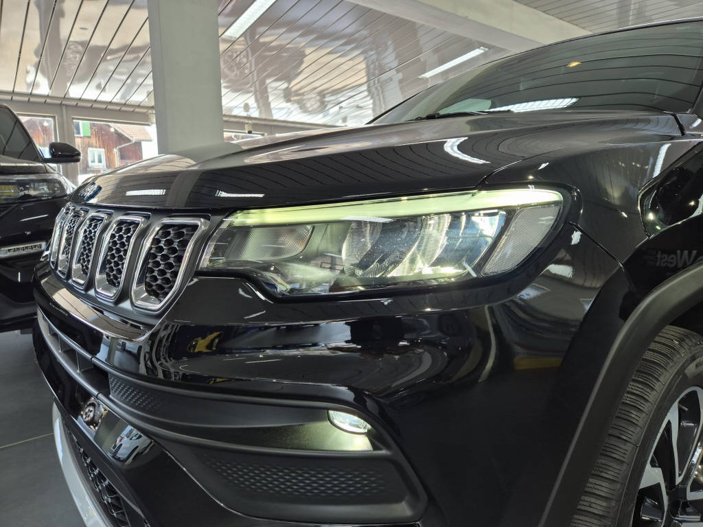 JEEP Compass 1.3 Limited Plus 240PS 4xe-image-14