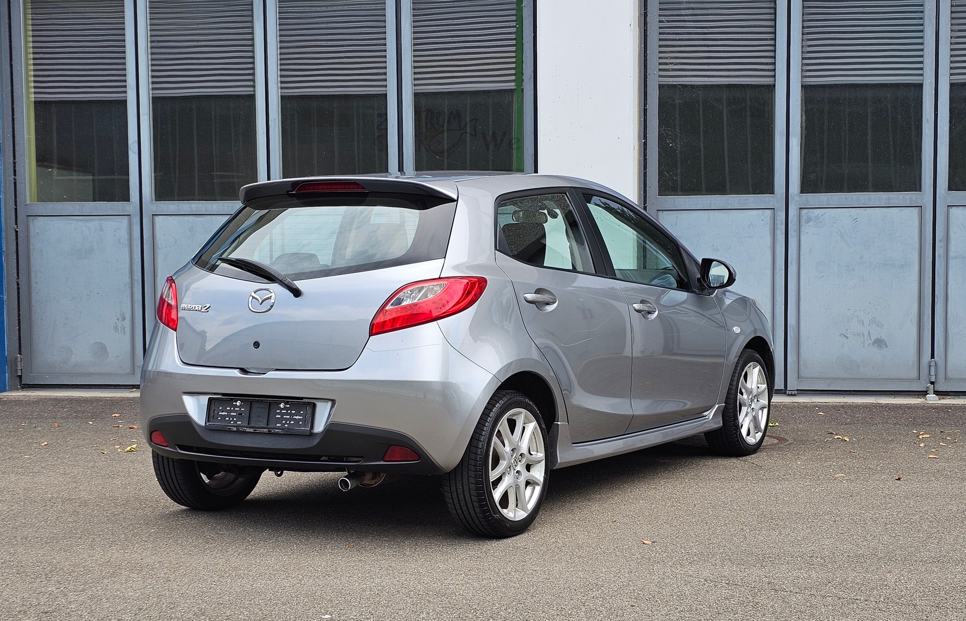 MAZDA 2 1.5i 16V Sport-image-3