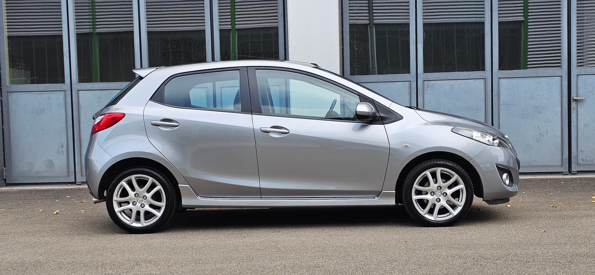 MAZDA 2 1.5i 16V Sport-image-4