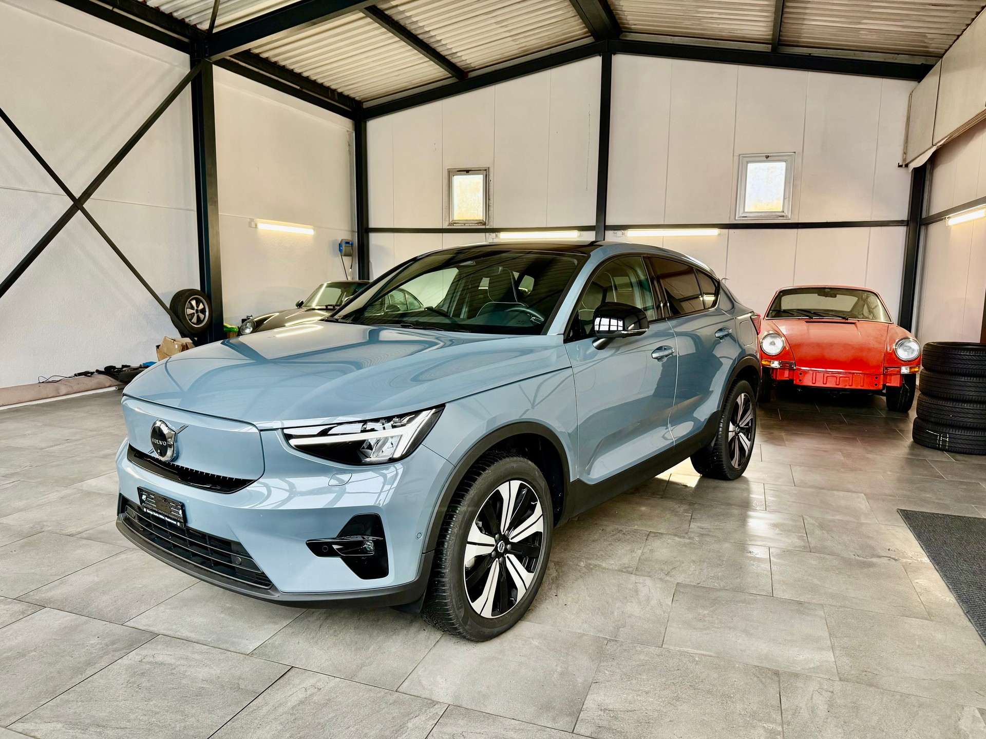 VOLVO C40 Recharge P8 Twin AWD Pure Electric Ultimate-image-2